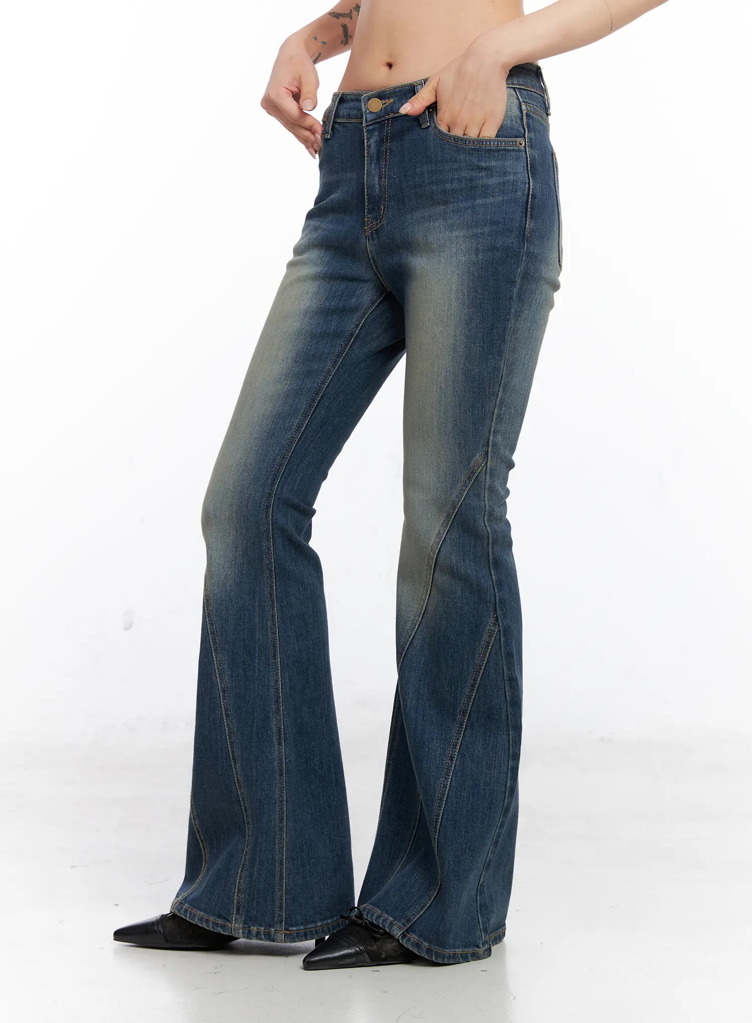 Sylvie Flared Denim Jeans CC1809