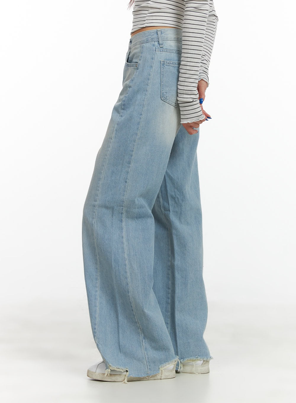 Destroyed Hem Loose Fit Straight Jeans CY431