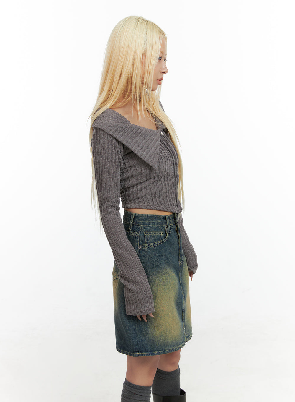 Zipper Chic Collared Crop Top CO415