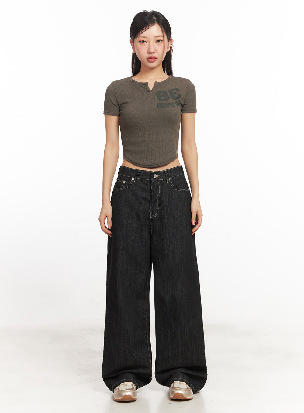 Tomboy Graphic Crop Top IA524