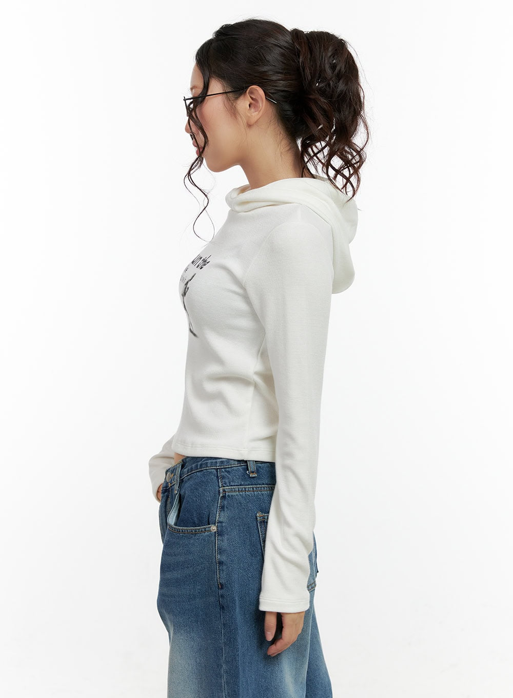 Slim Fit Graphic Hooded Long Sleeve Top CN401