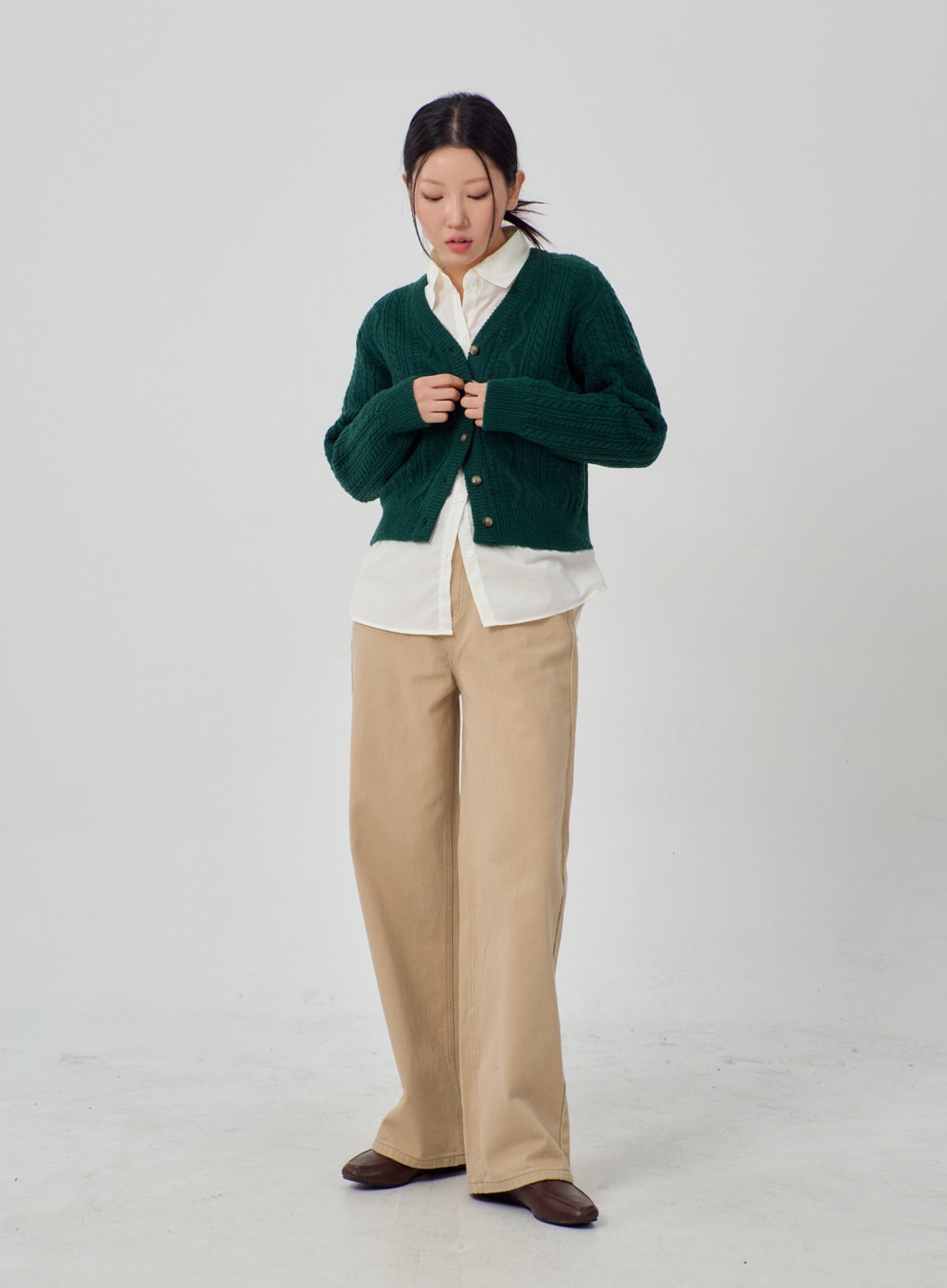 Cropped Knit Cardigan IM315