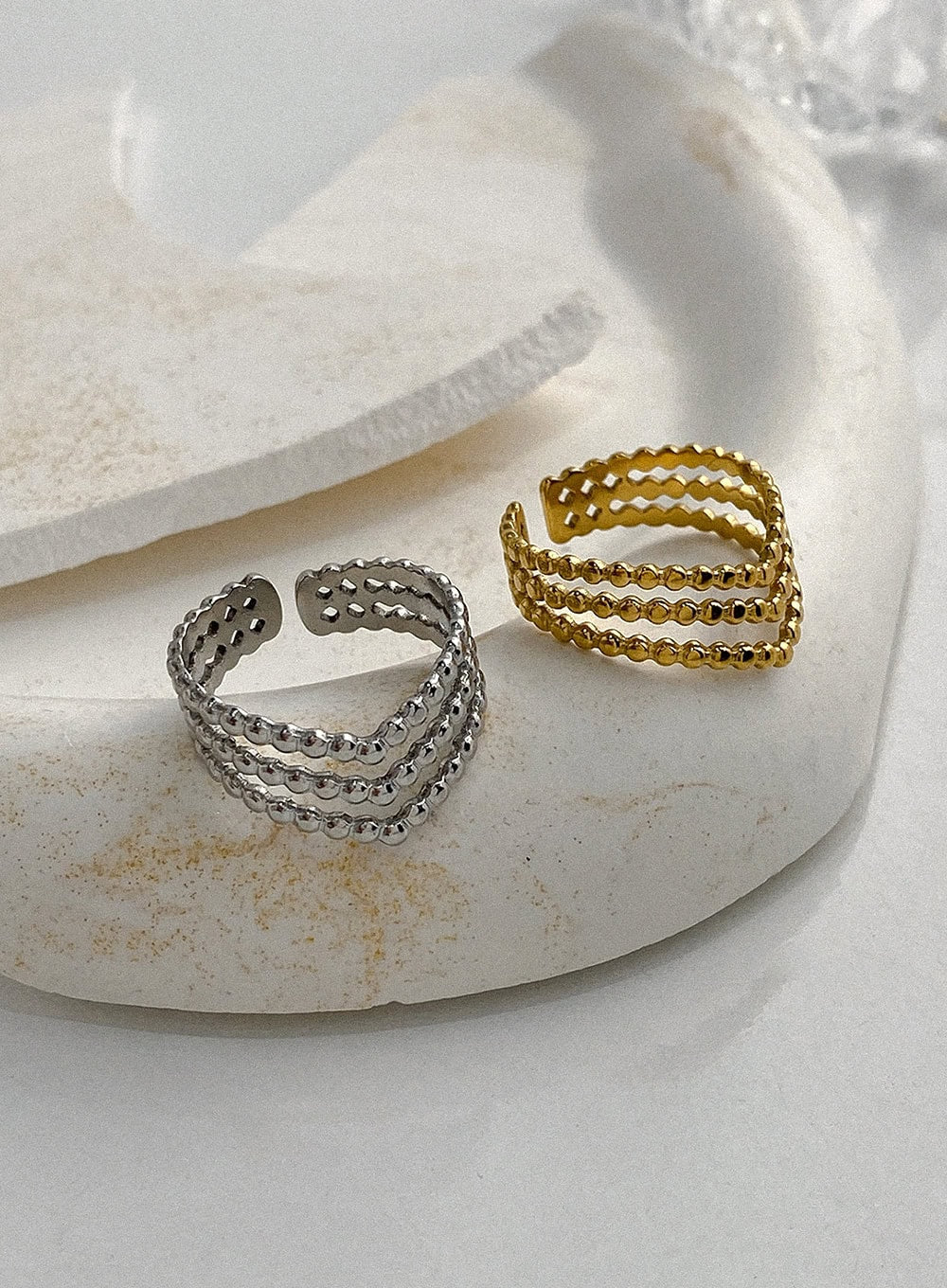 Mozart Triple Point Ring IA524