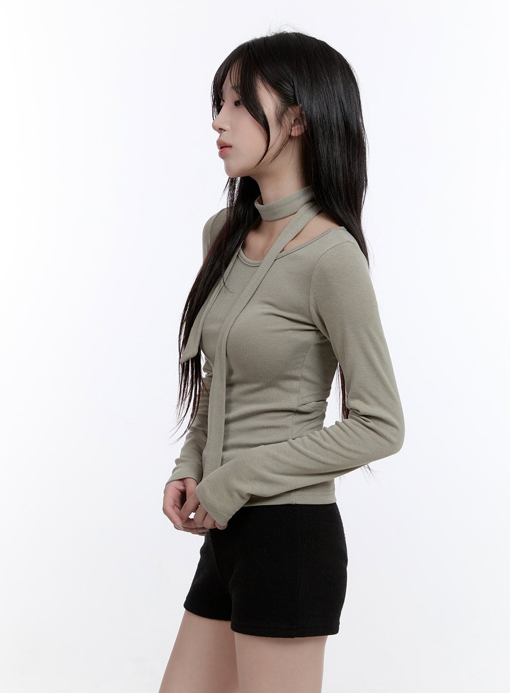 Elegant Long-Sleeve Muffler Top CO418