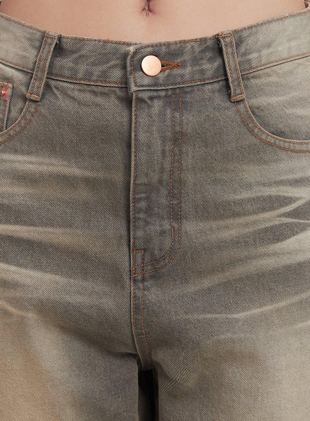 Sherry Washed Slim-Fit Bootcut Jeans IM528