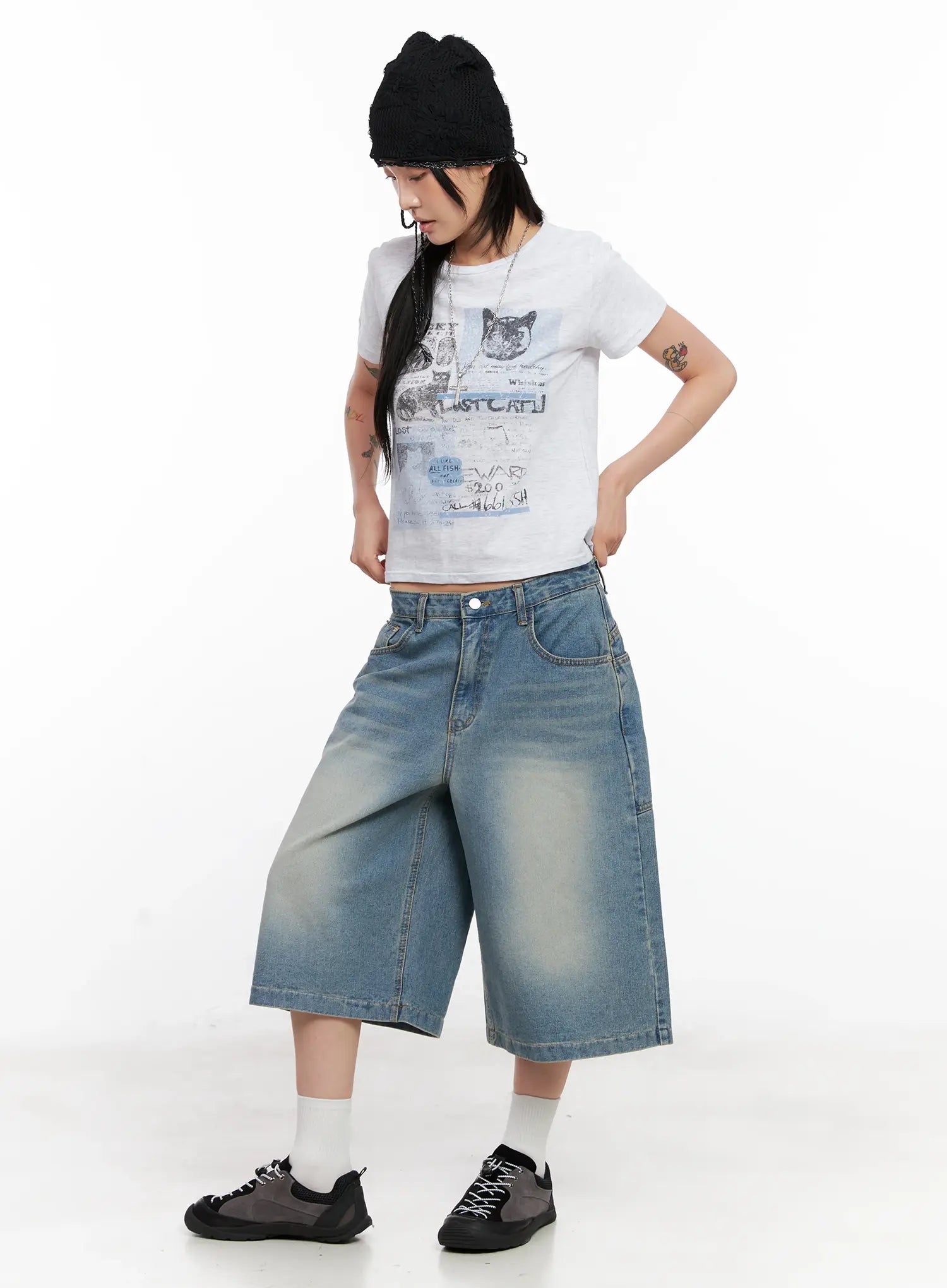 Washed Big-Pocket Denim Jorts CL525