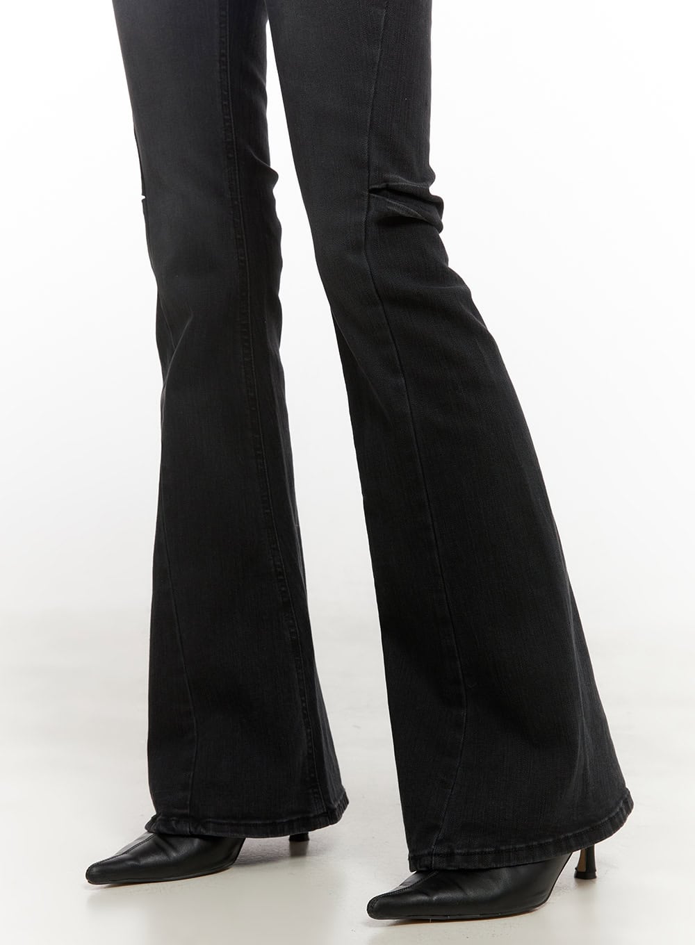 Belle Slim Fit Flared Jeans CD410