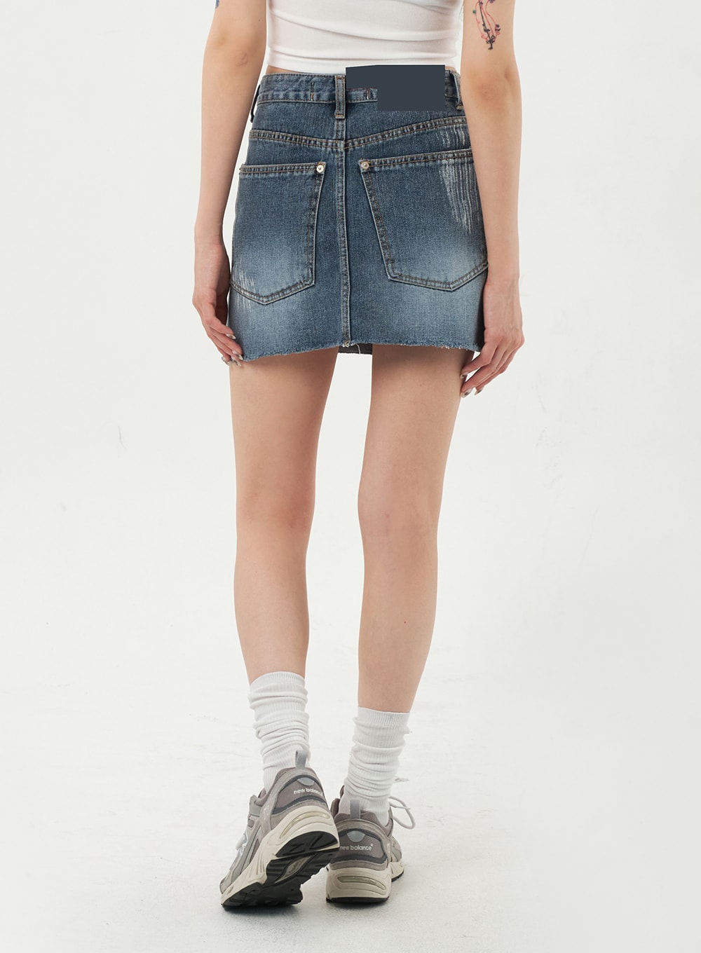 Mid-Wash Denim Mini Skirt CA328