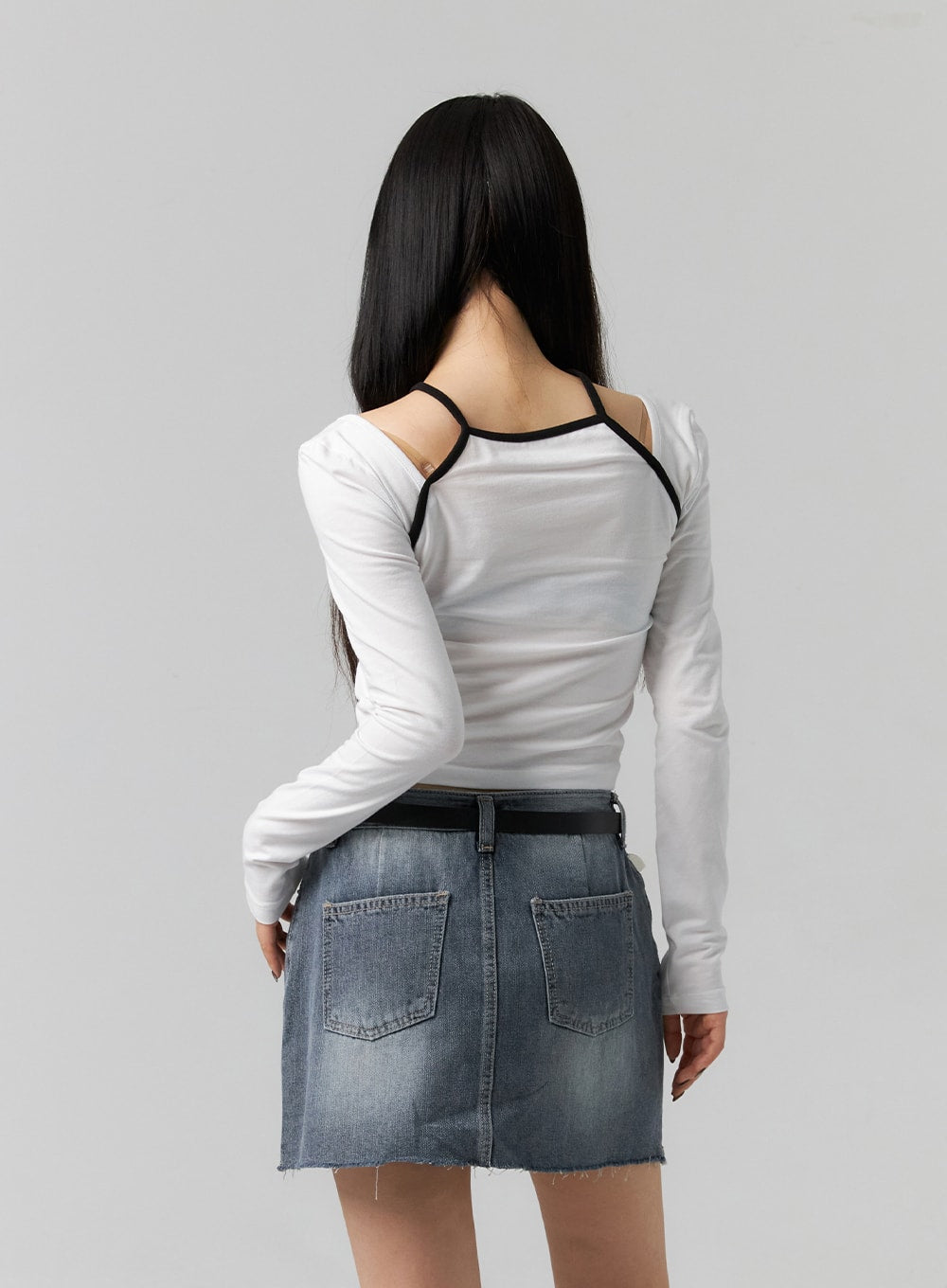 Graphic Cut-Out Crop Top CS314