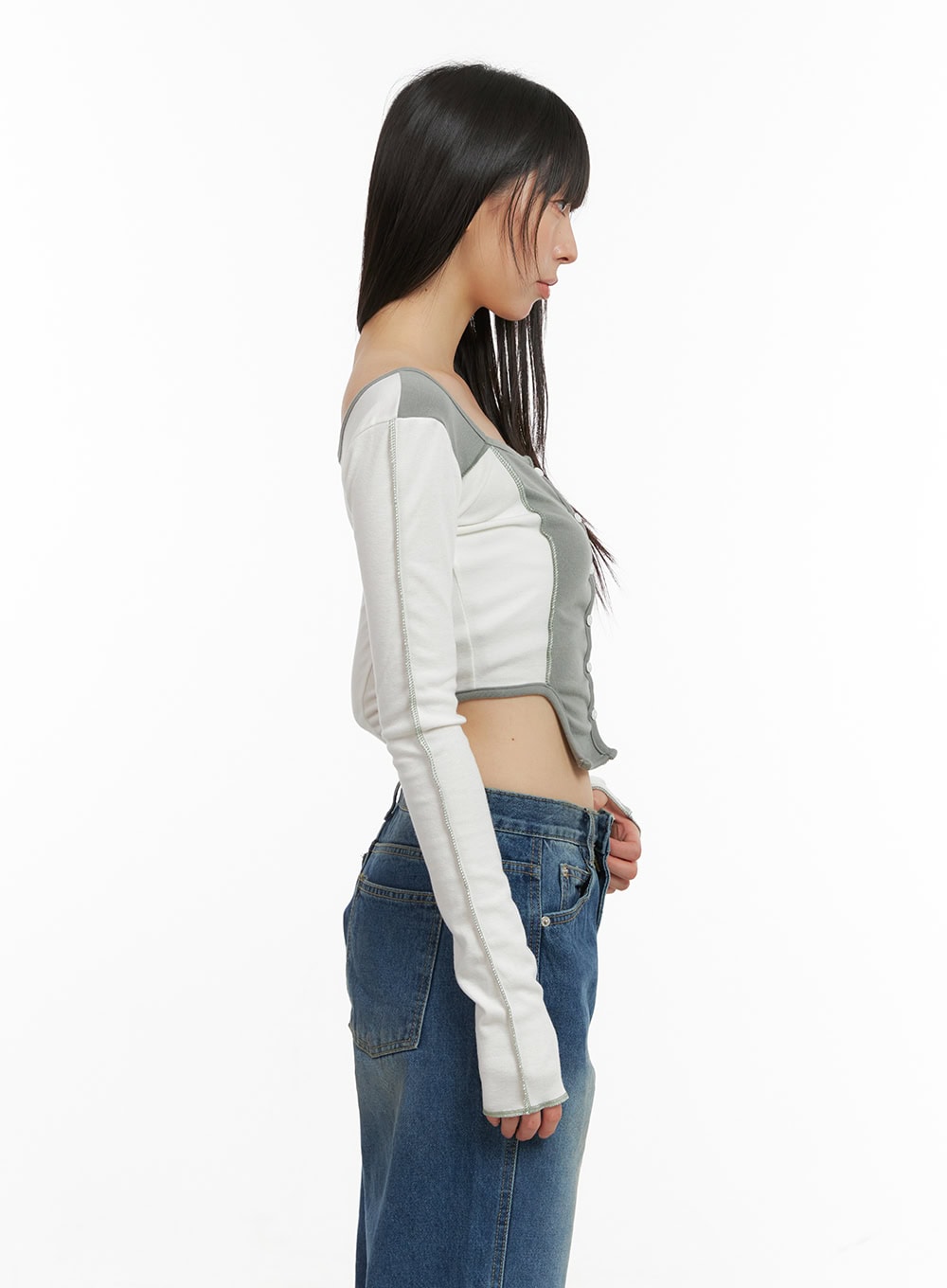 Contrasting Long Sleeve Crop Top CG420