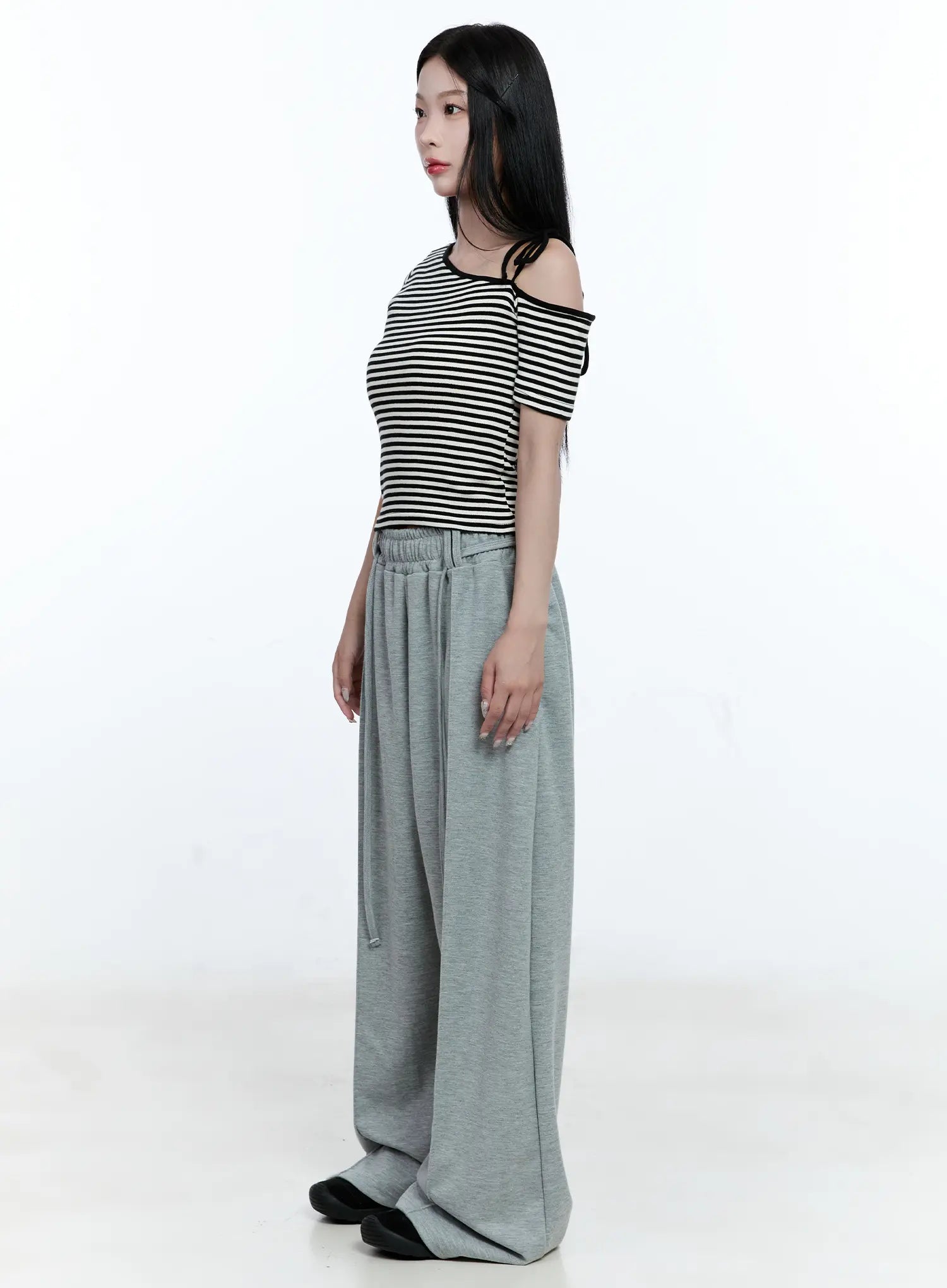 Striped Asymmetric Ribbon Tee CG507