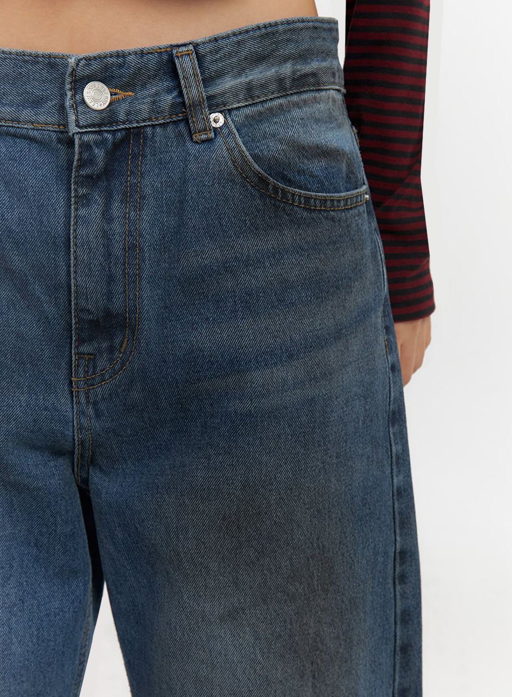 Brianna Dark Washed Wide-Leg Jeans IF510