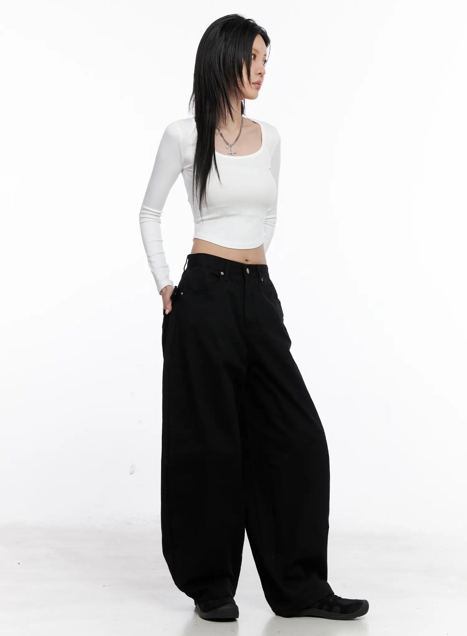 Round Neck Ribbed Long Sleeve Crop Top CS512