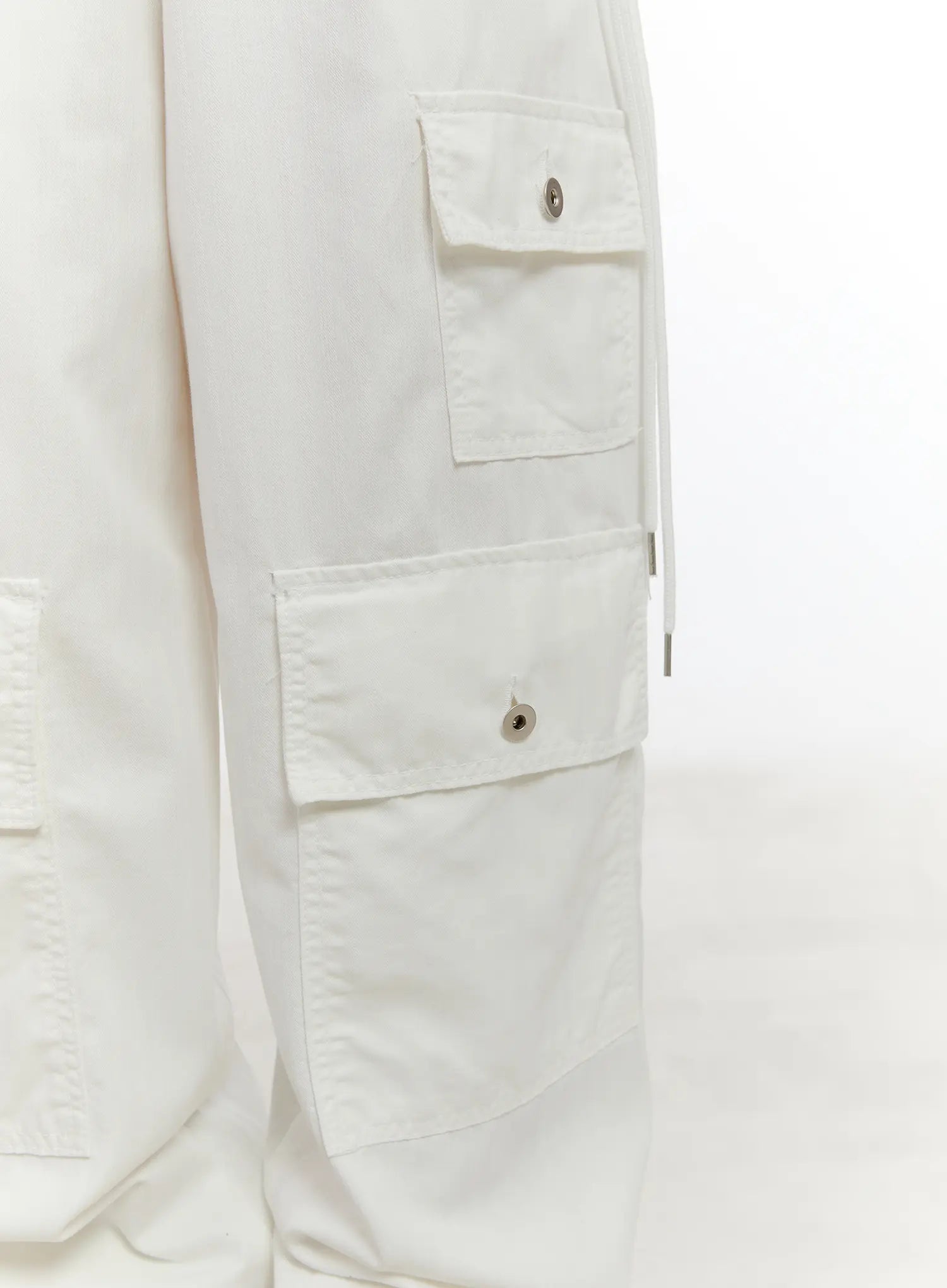 Side-Cinch Wide-Leg Cargo Pants CL507