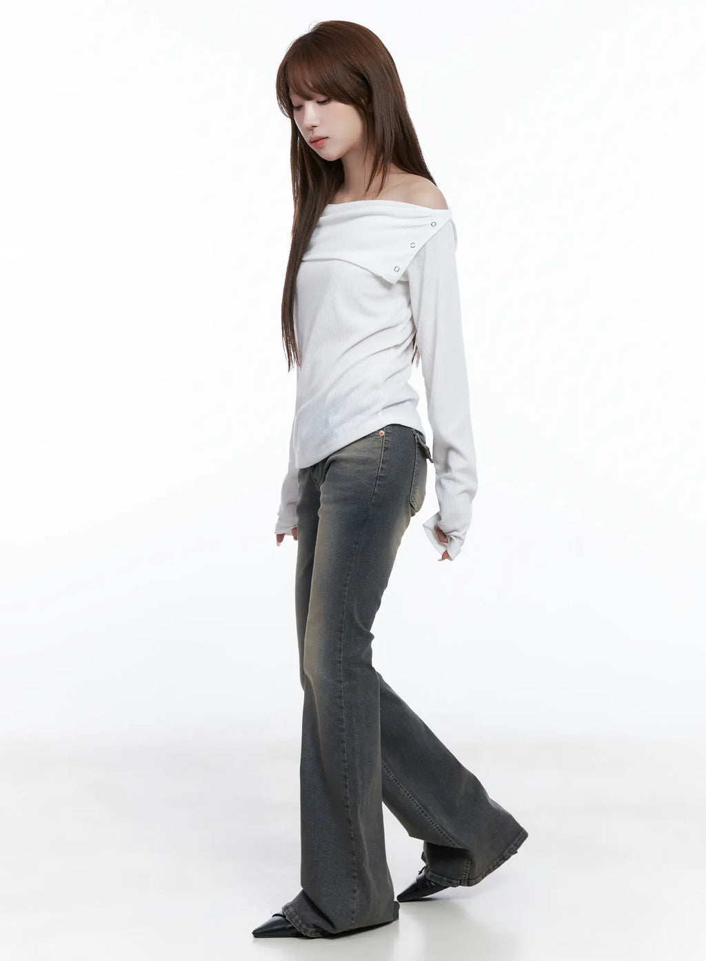 Ribbed Off-Shoulder Long Sleeve Tee CG529