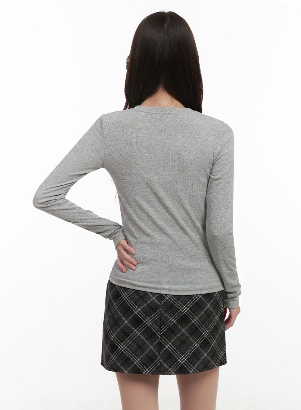 Essential Slim-Fit Long-Sleeve Top IJ510