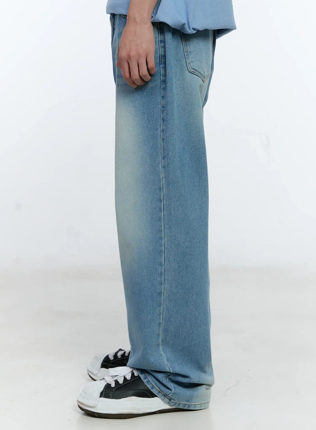 Men's Washed Wide-Leg Jeans IL529