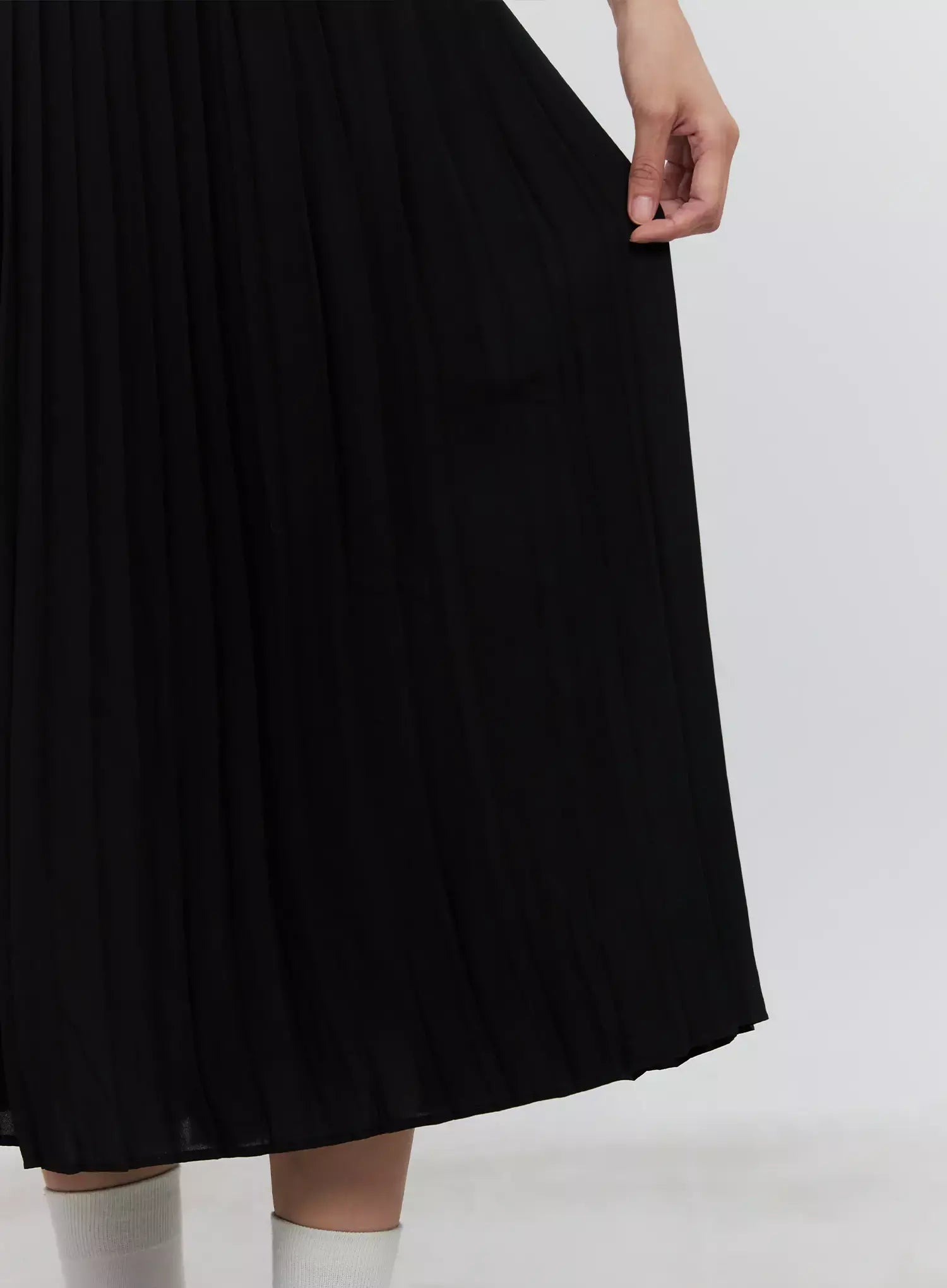 Pleated Maxi Skirt IS516