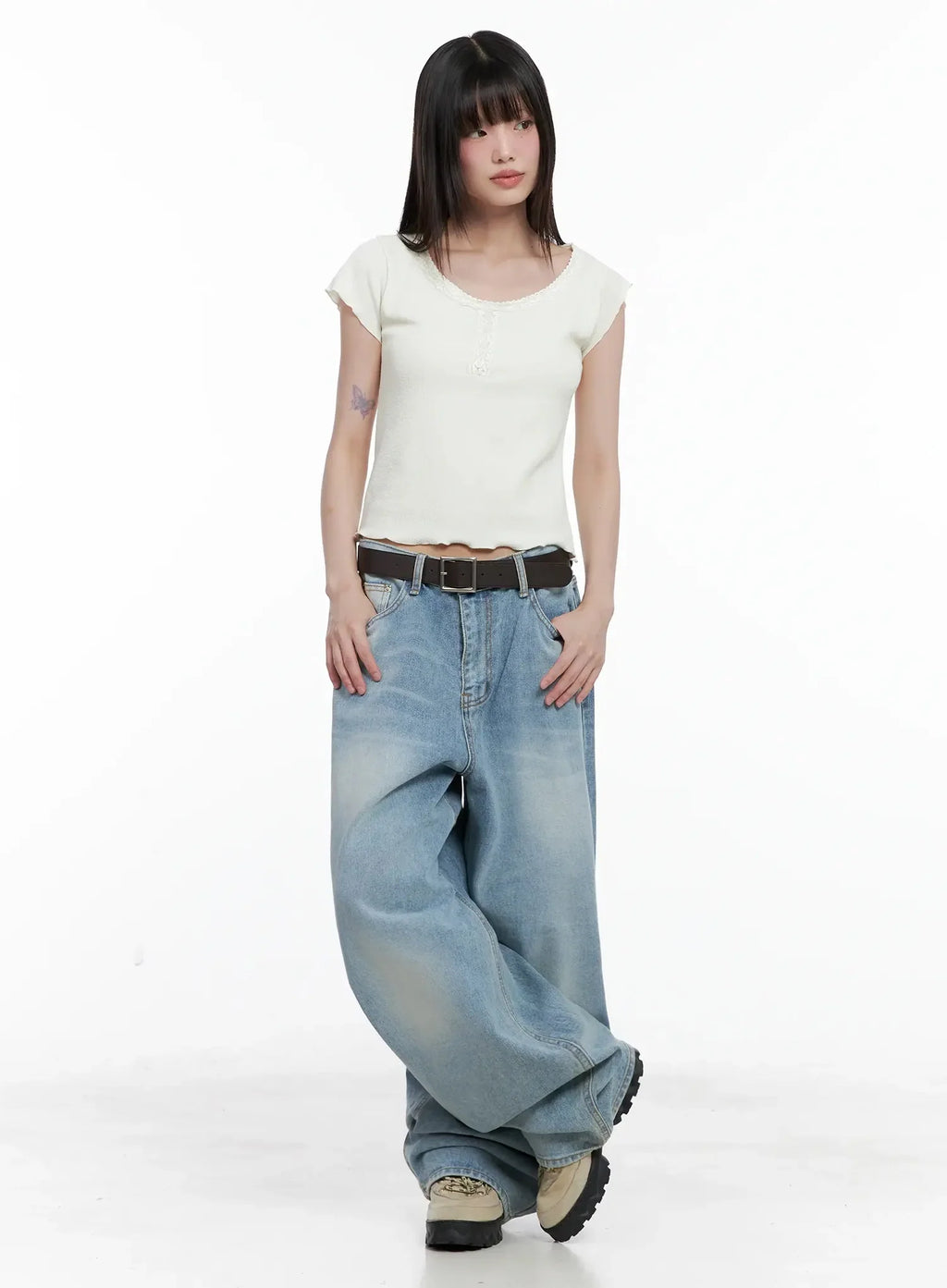 Lace Trimmed Button Short Sleeve IL531