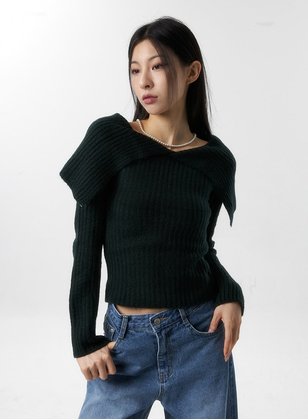 Wide Collar Off Shoulder Sweater IS315
