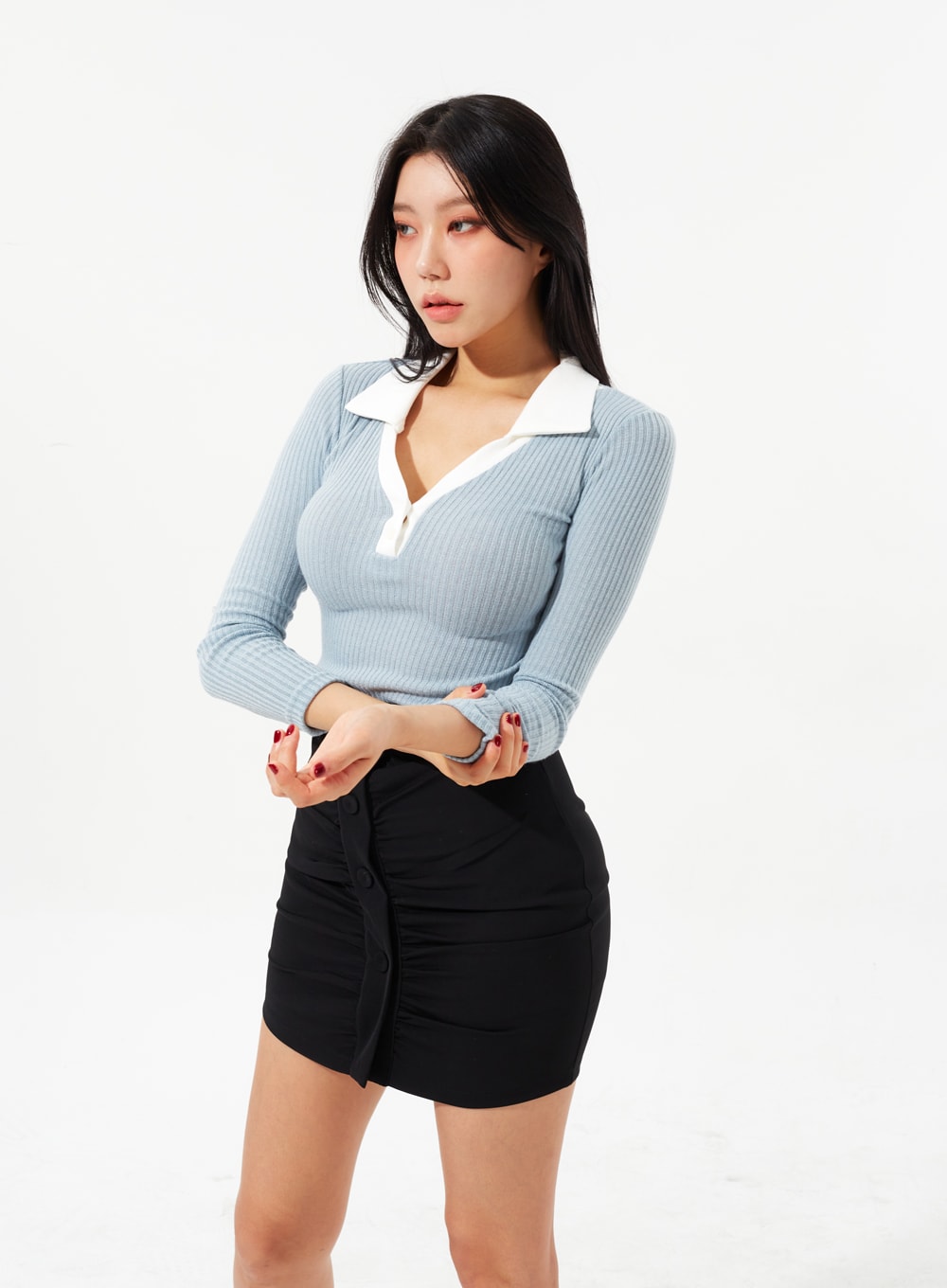 Ribbed Knit V-Neck Top IM323