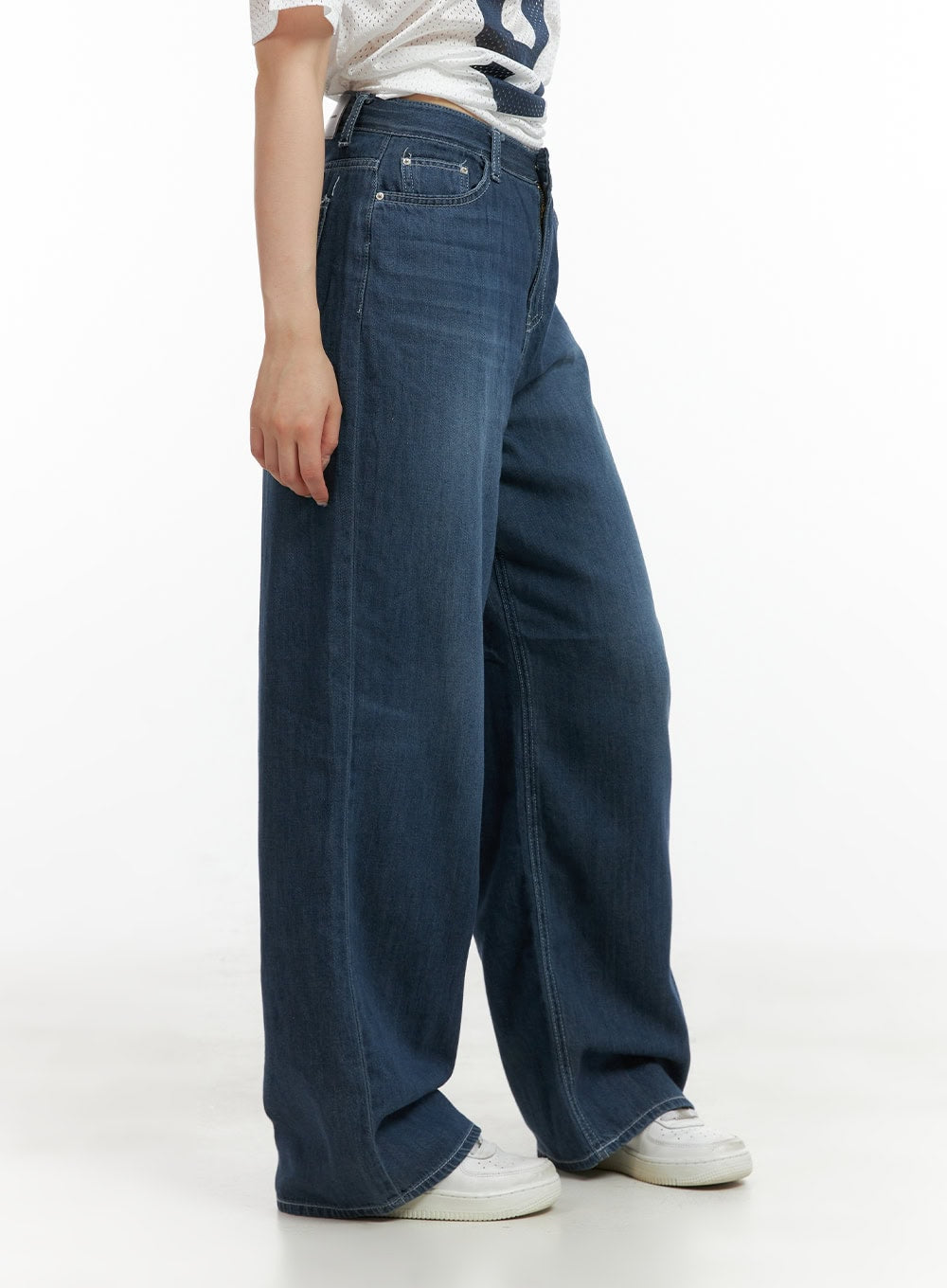 Solid Low Rise Baggy Jeans CL422