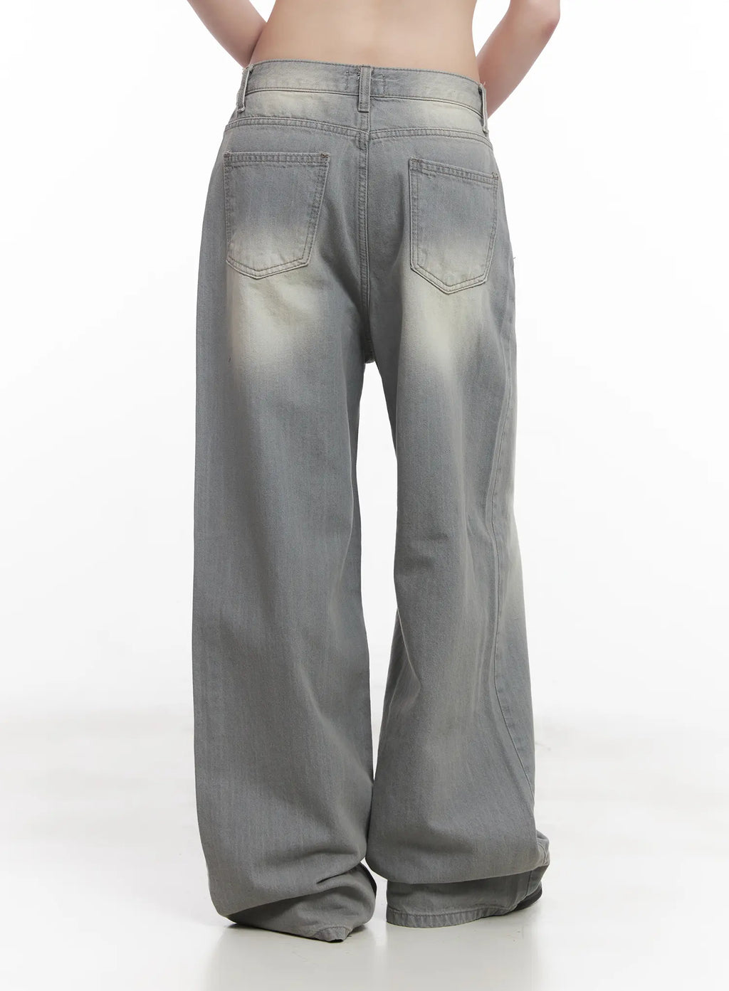 Harin Washed Wide-Leg Jeans CU520