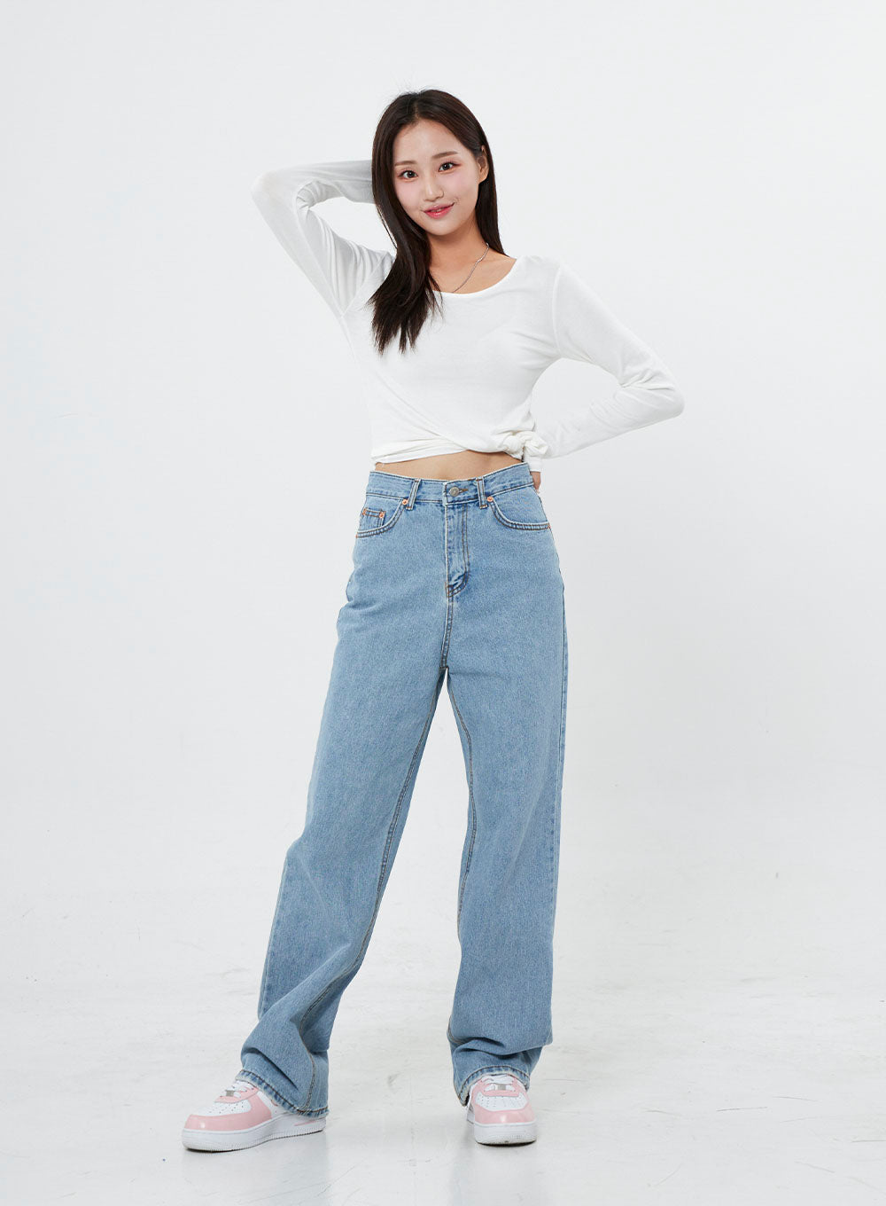 Basic Round Neck Long Sleeve T-Shirt BO07