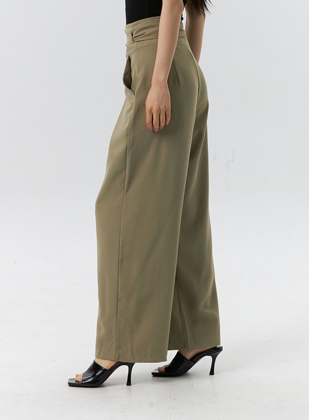 Wrapped Baggy Tailored Pants IL326
