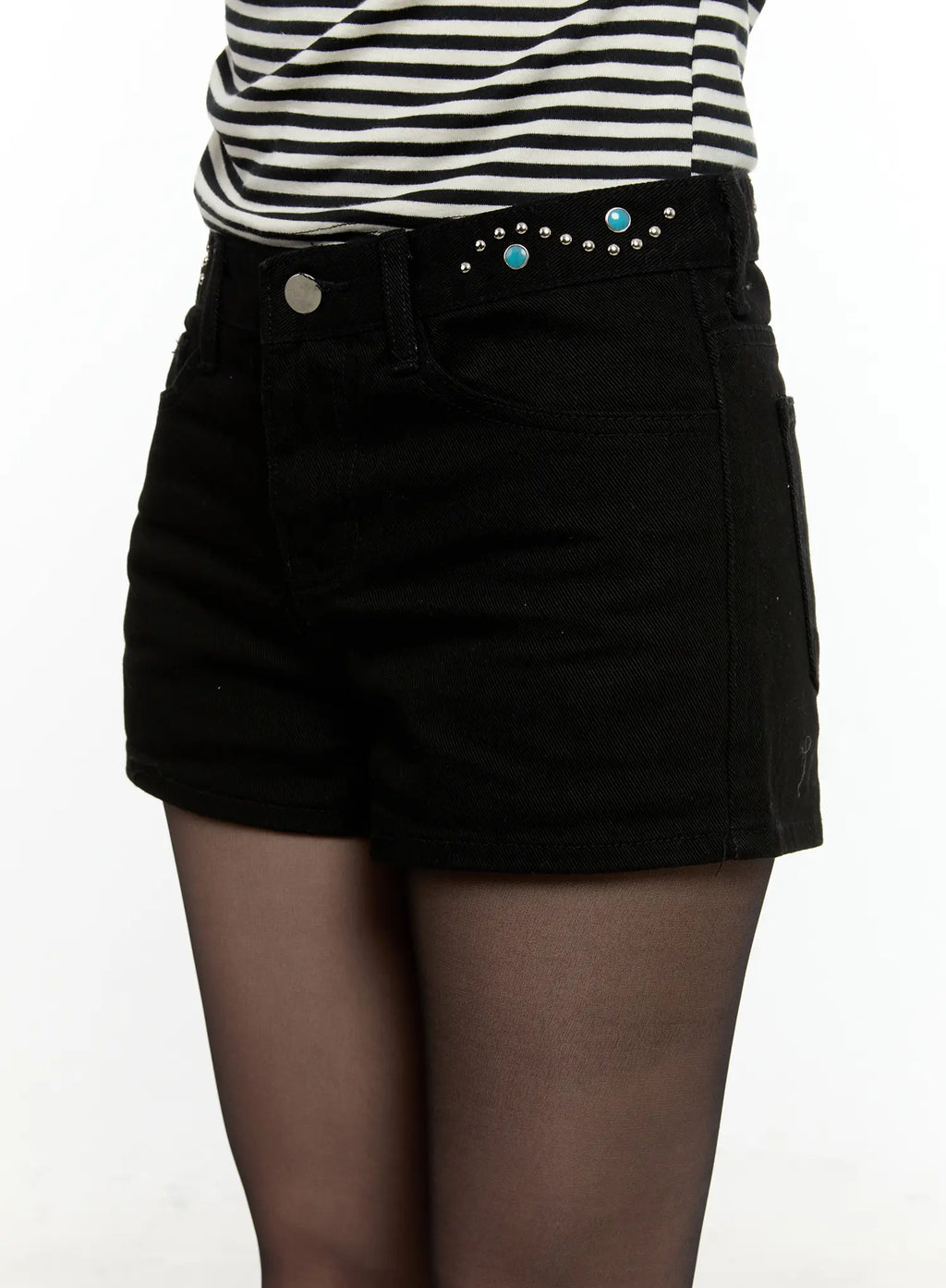 Studded Casual Shorts CG501
