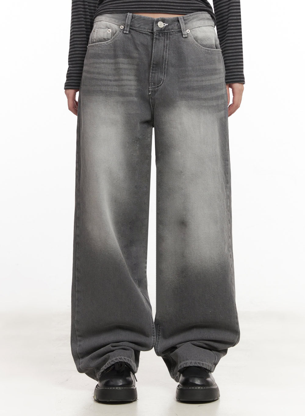 Becca Washed Straight-Leg Jeans IM524