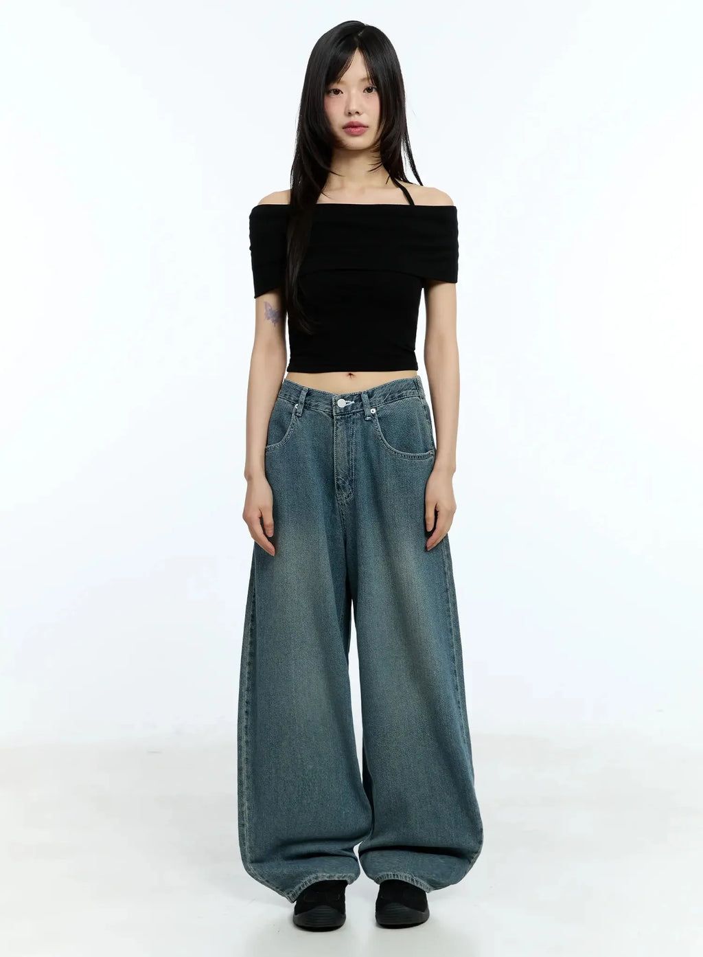 Shirred Off-Shoulder Short-Sleeve Tee IU525