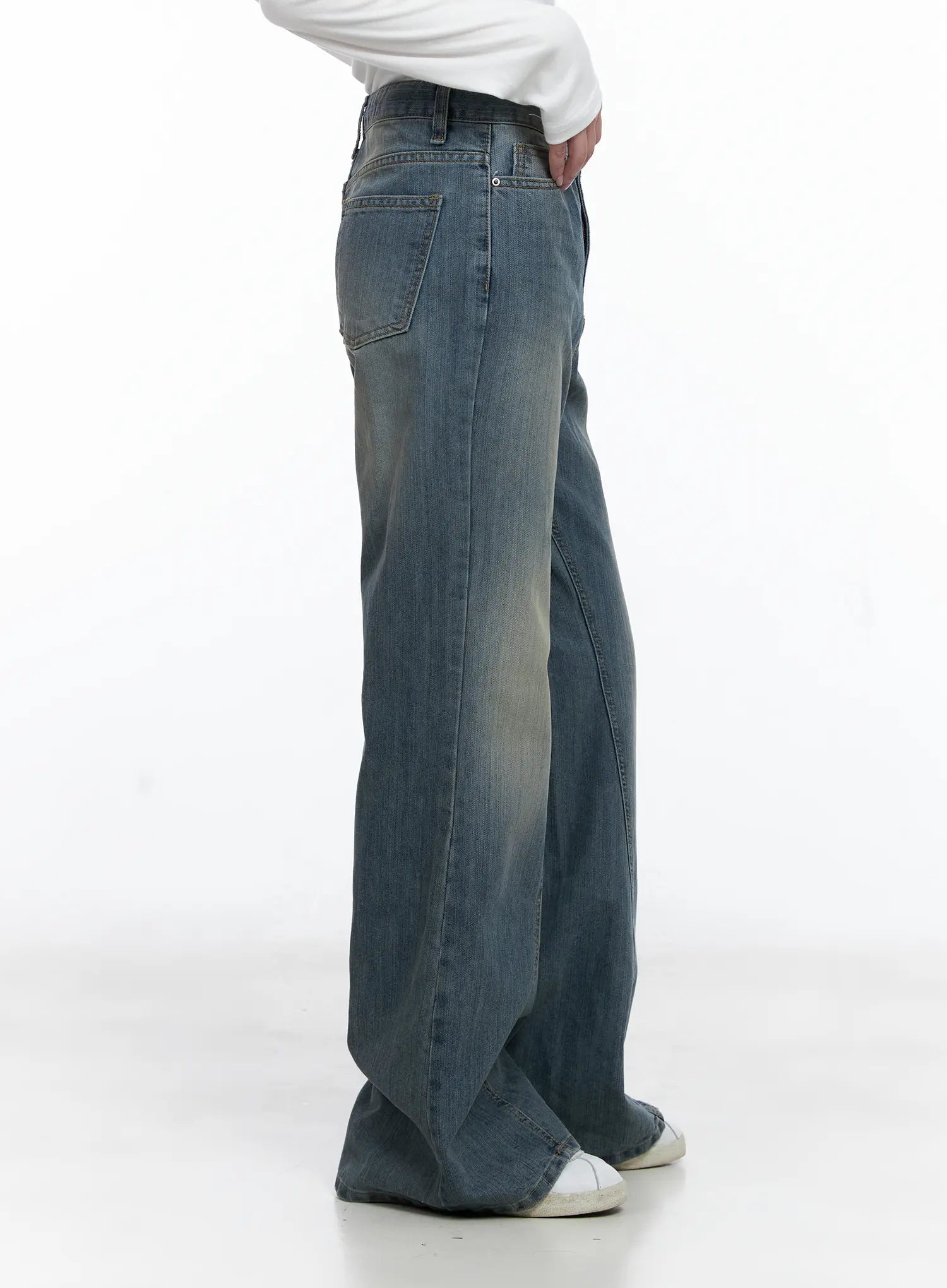 Aylin Wide Bootcut Jeans CS526