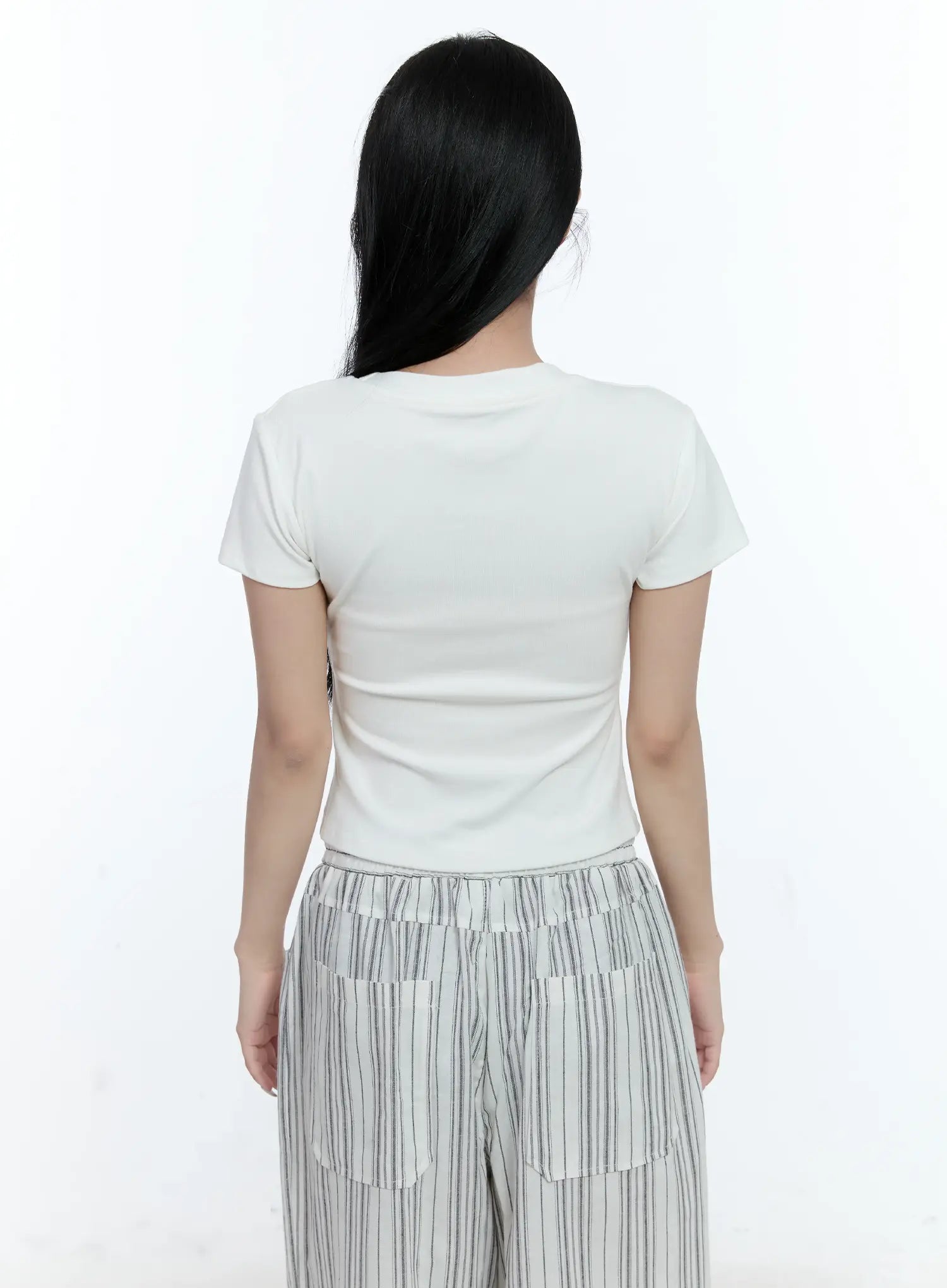 River Graphic Crop Top CL530