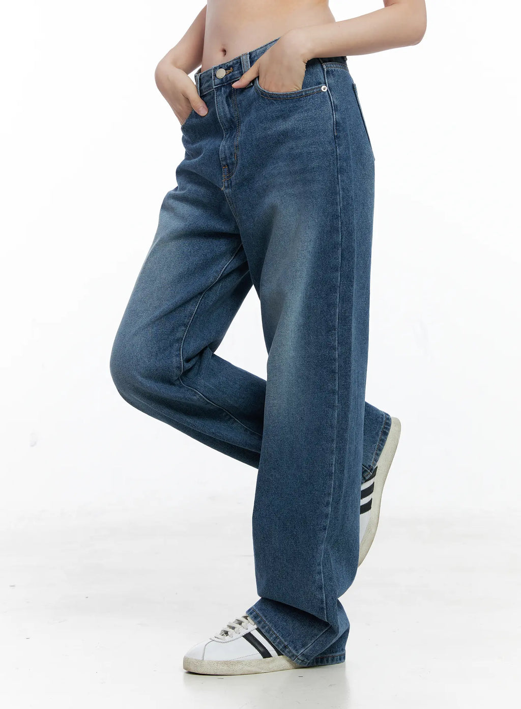 Lilith Straight-Leg Jeans CO506