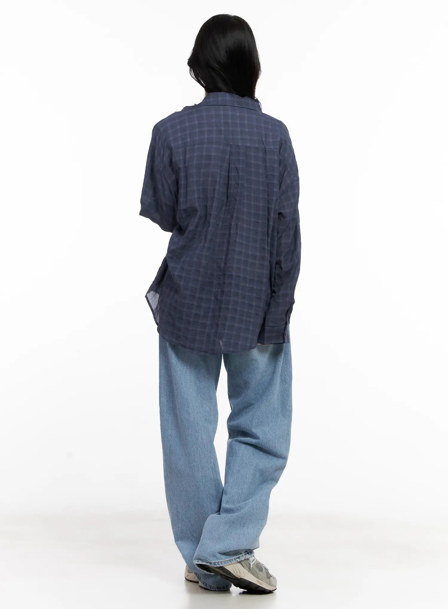 Oversized Plaid Button-Down Shirt CL515