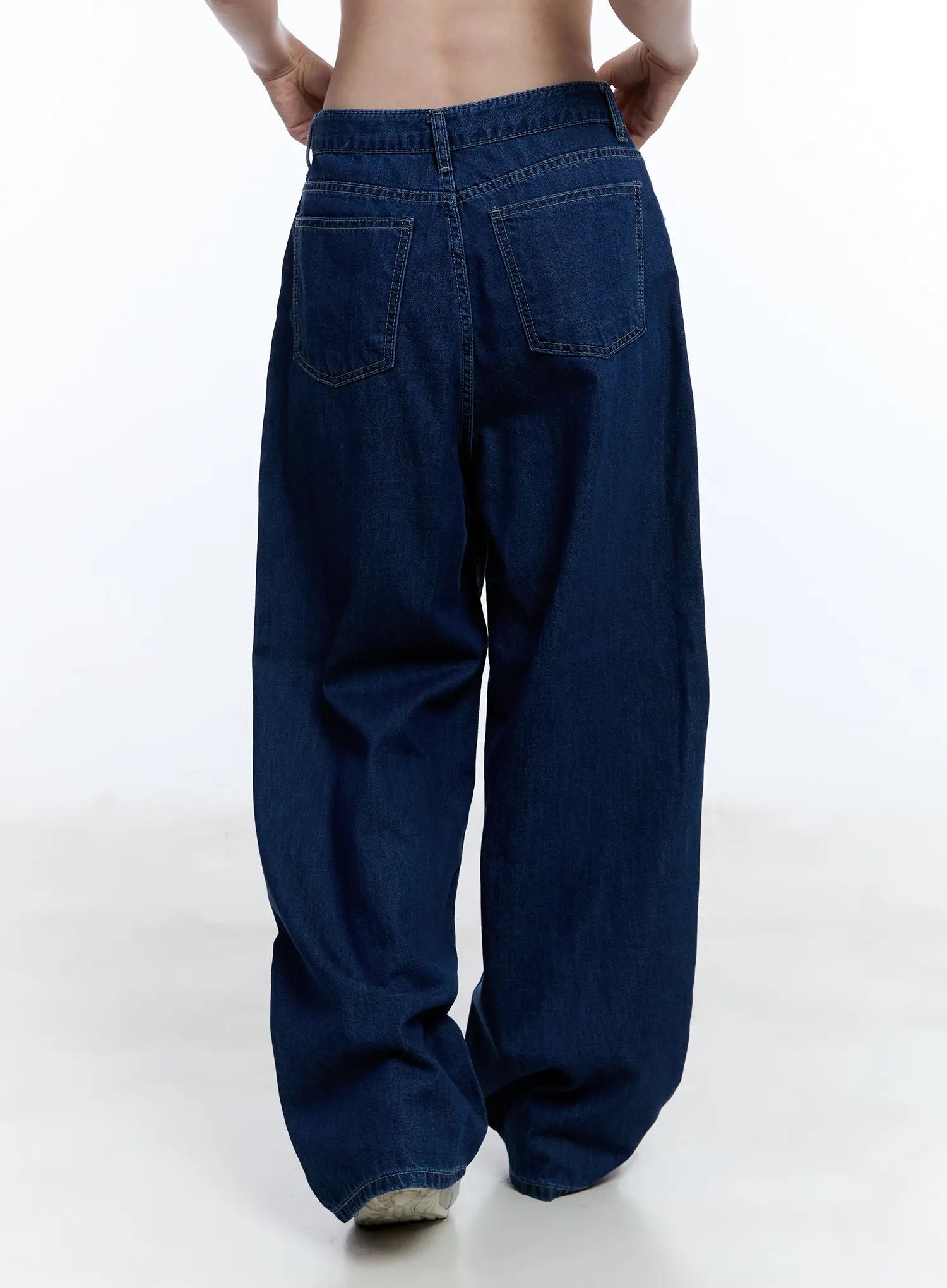 Seulgi Relaxed-Fit Baggy Jeans CU513