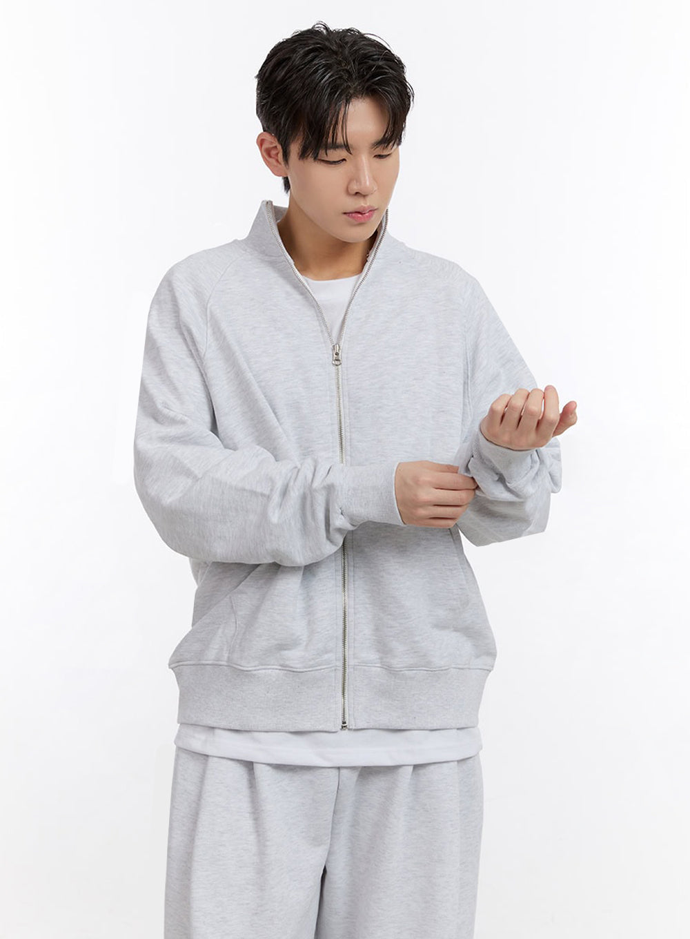 Men's Essential Zip-Up Jacket IF528