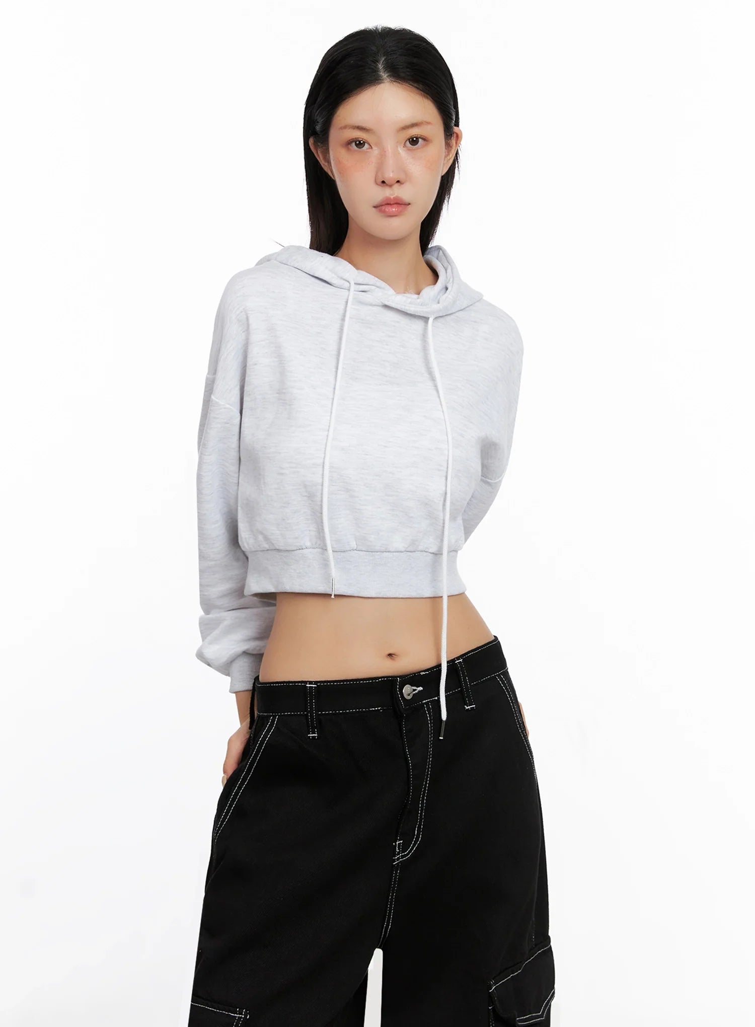 Cropped Essential Hoodie IS515