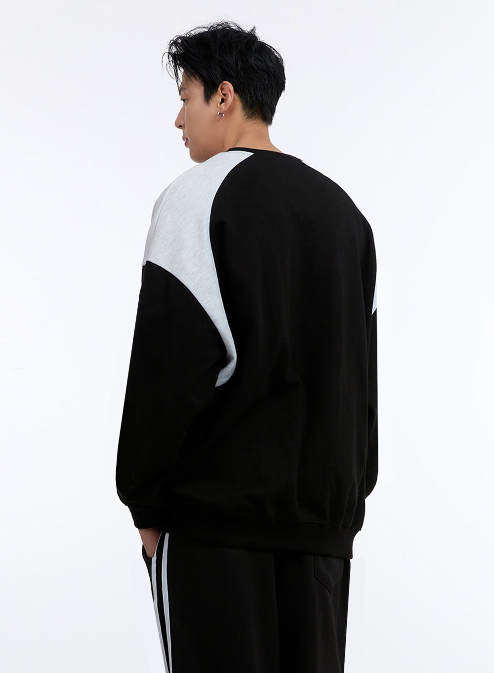 Men's Crew Neck Graphic Sweatshirt IO428