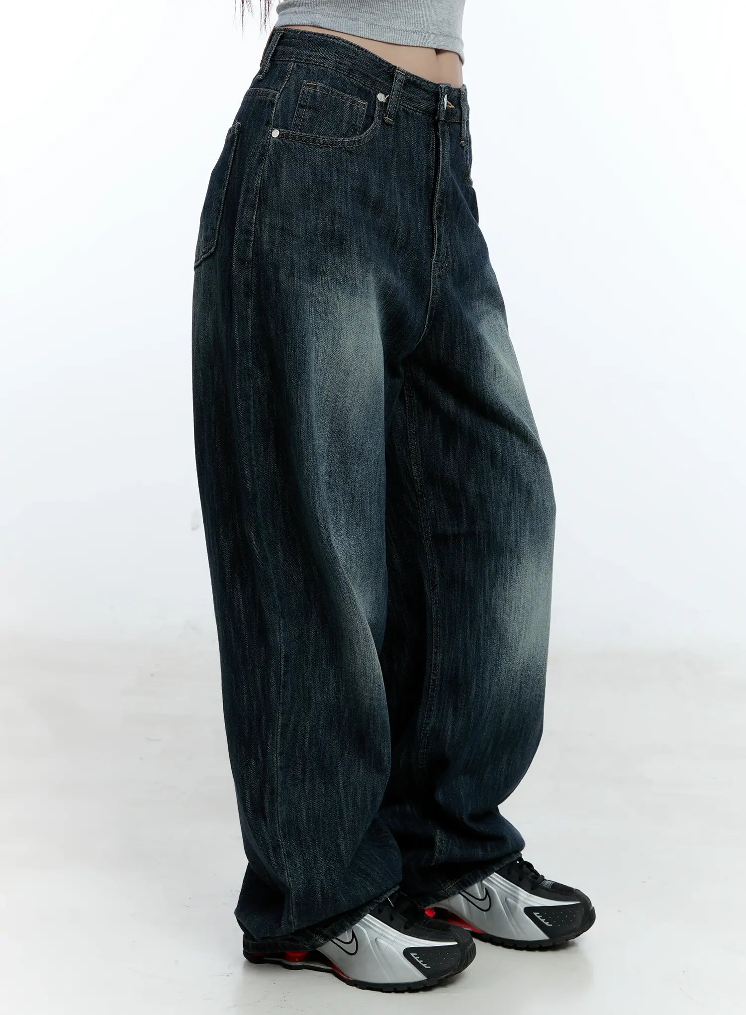 Sooyeon Washed Baggy Jeans CU527