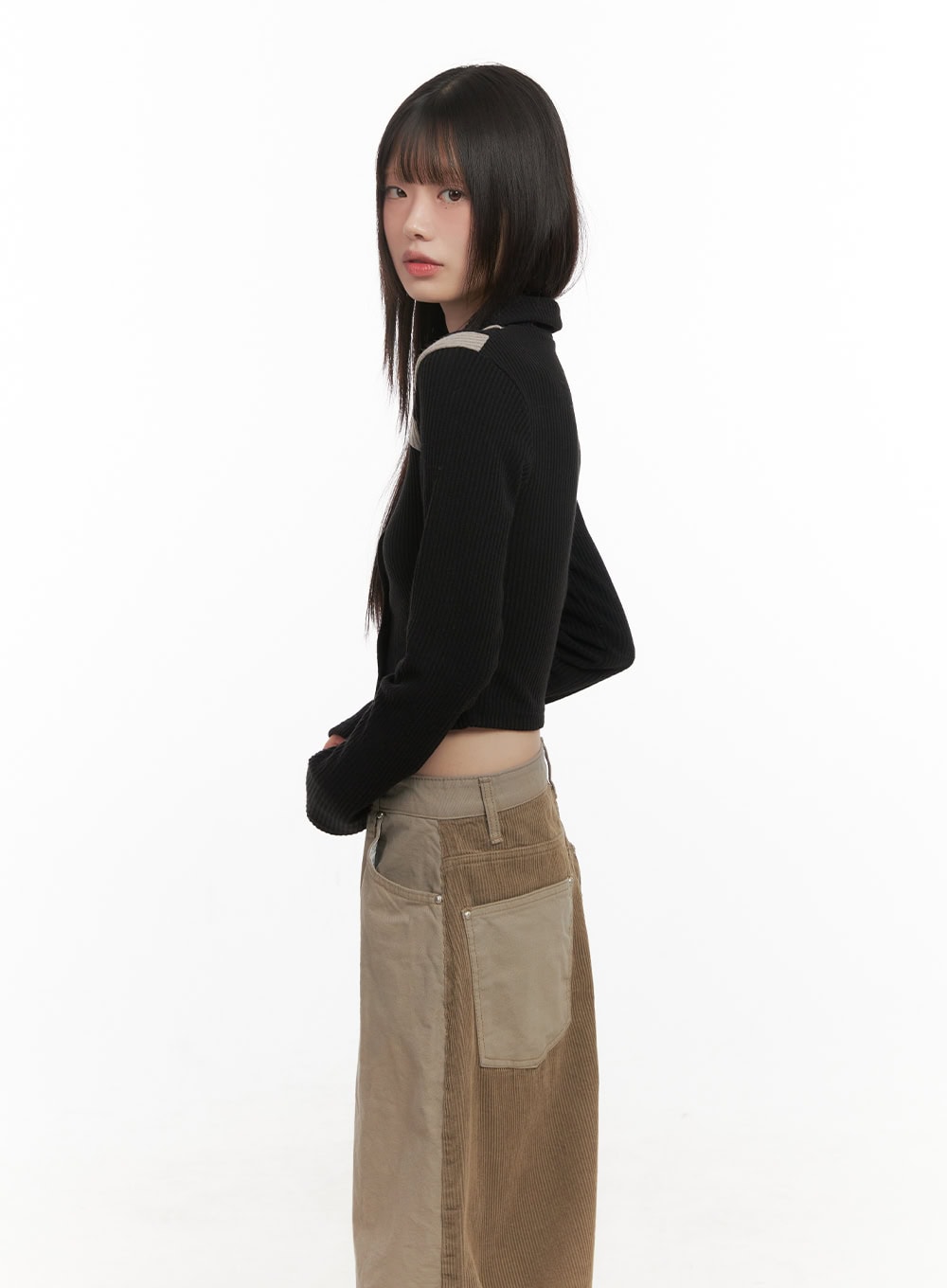 Buttoned Slim-Fit Cropped Cardigan CD426