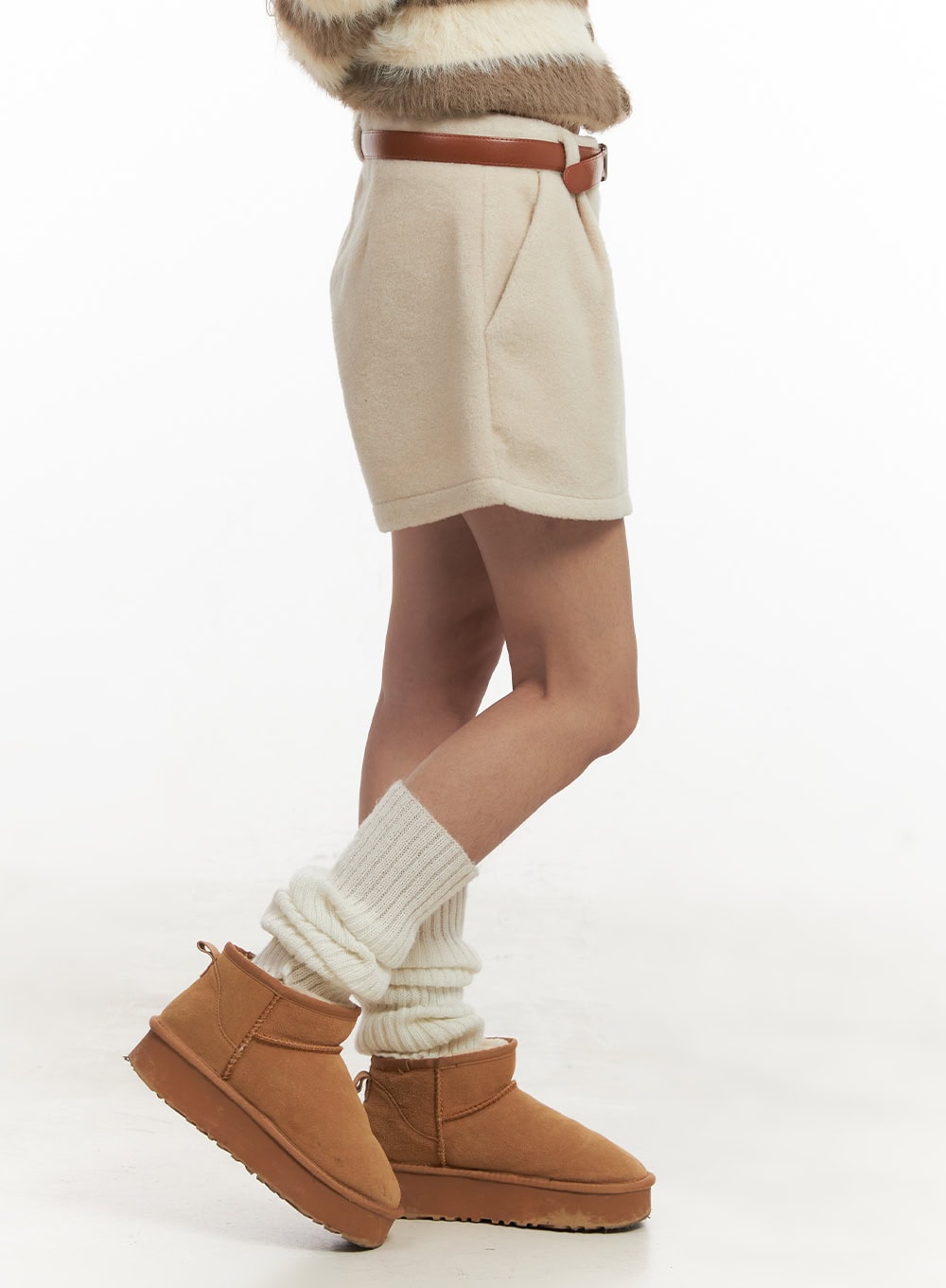 Cashmere-Blend Wide-Fit Shorts CJ507