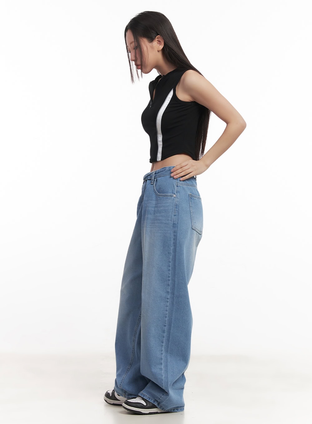 Vienna Washed Wide-Leg Jeans CM531