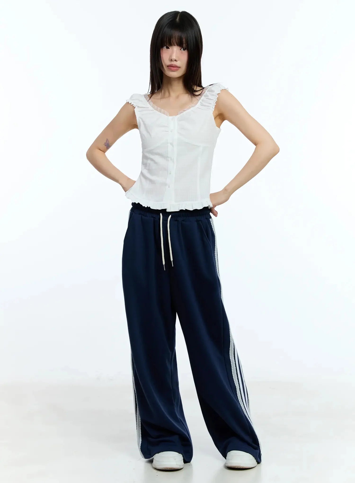 Frill-Trim Sleeveless Blouse IU525