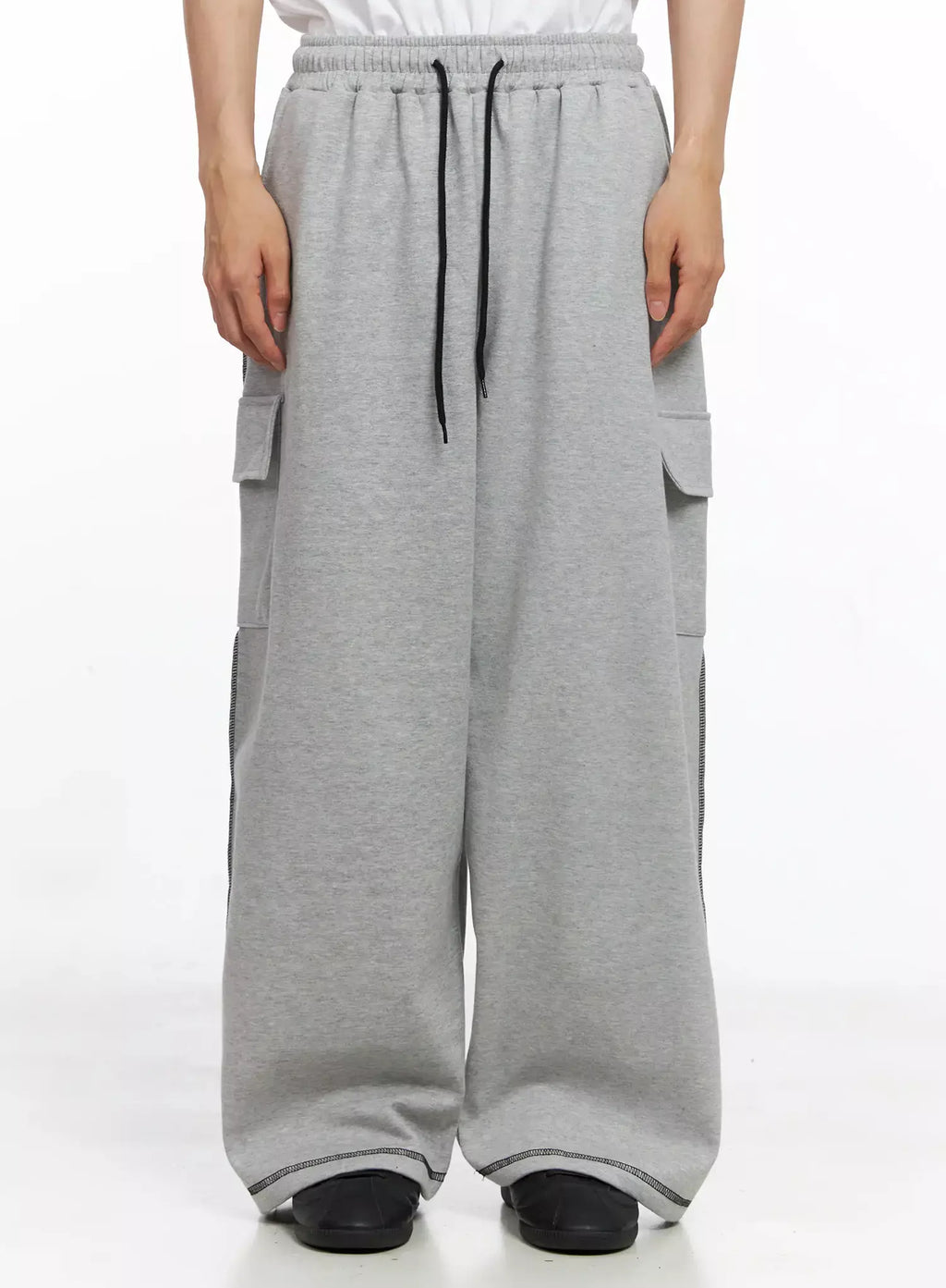 Men's Stitch Cargo Sweatpants IO516