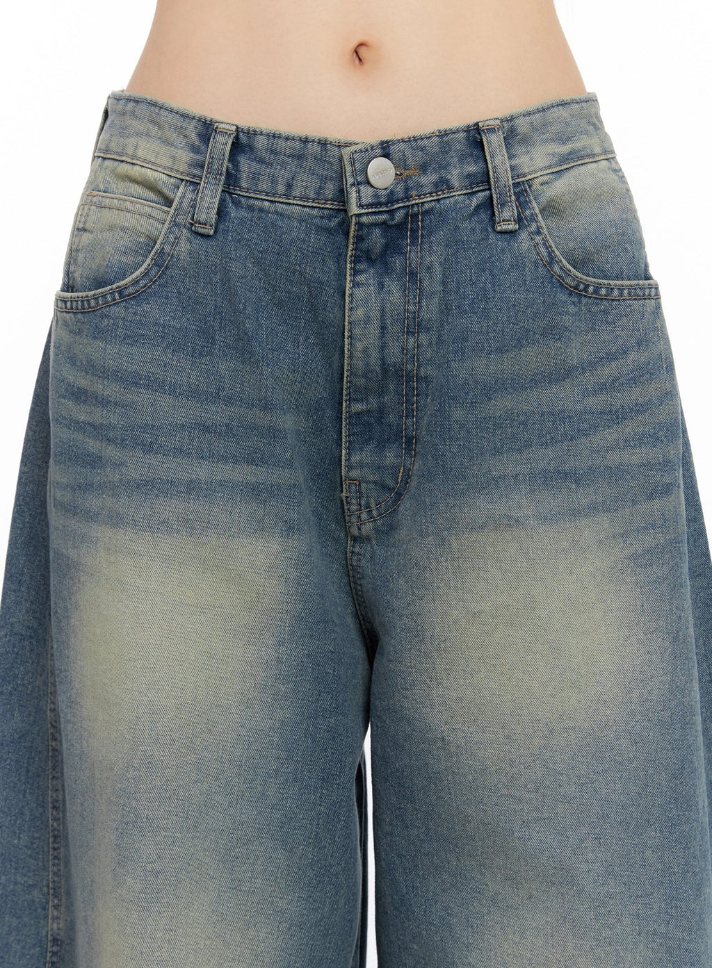 Lowfell Balloon Wide Denim Jeans CO517