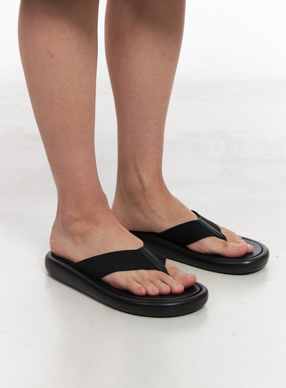 Men's Comfy Flip-Flops IY522