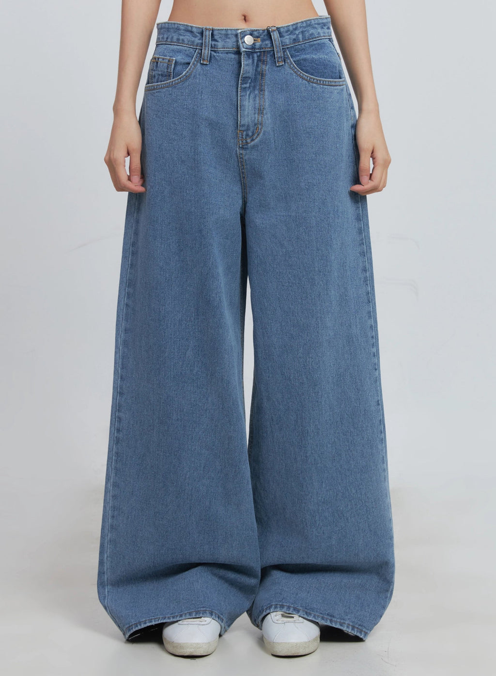 Daniela Wide-Leg Jeans IU512