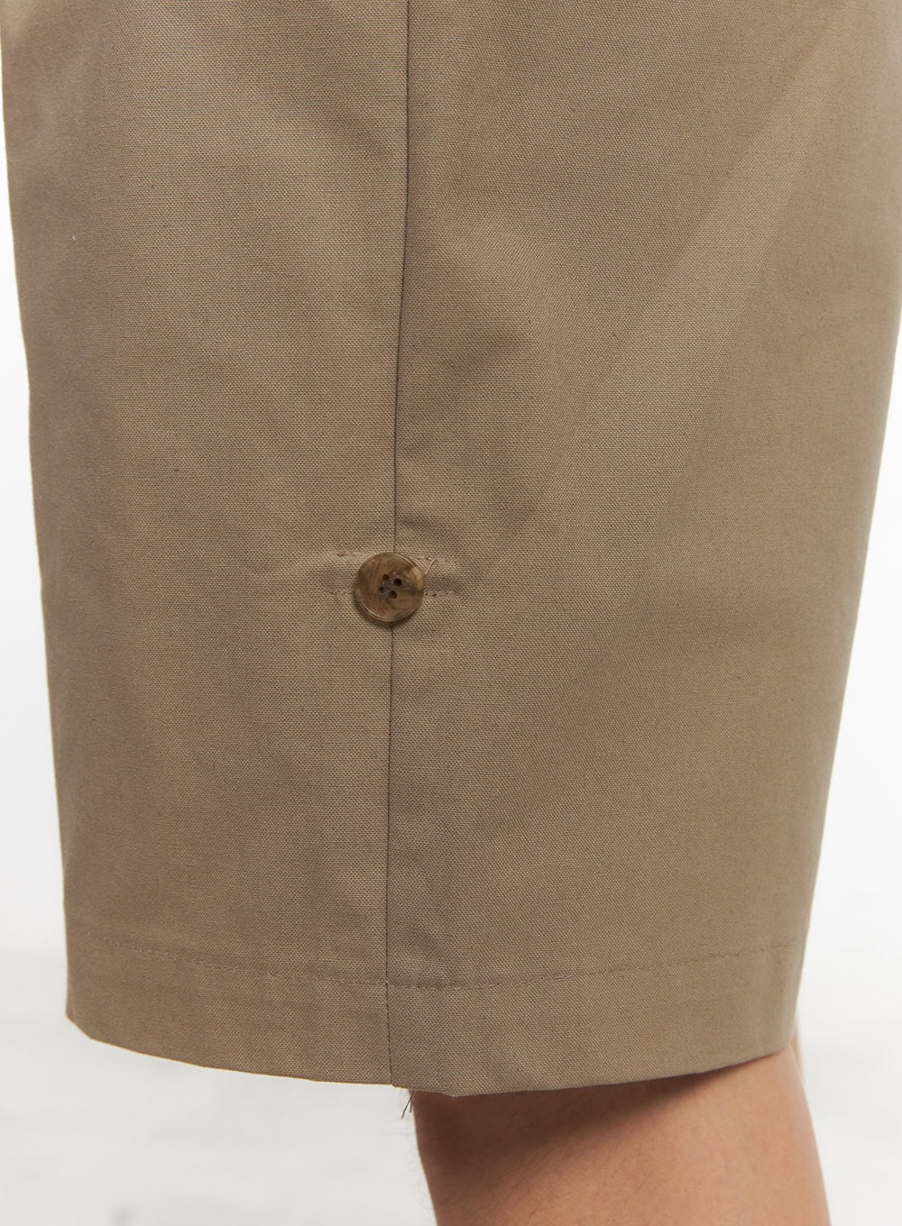 Men's Roll-Up Cotton Shorts (Dark Beige) IA518